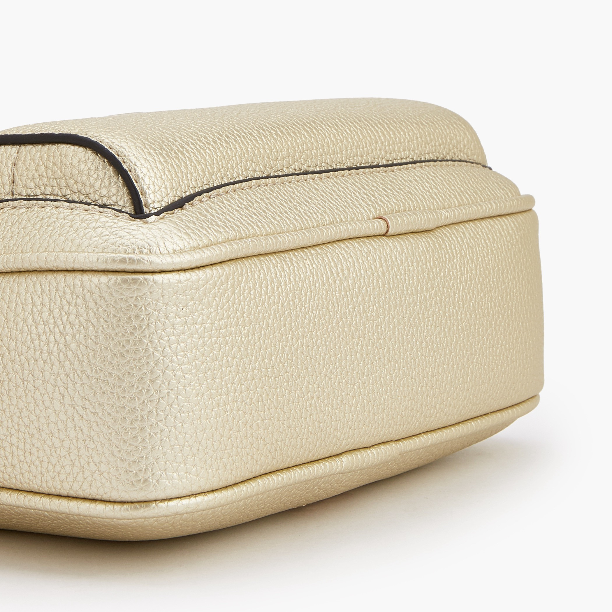 شنطة كروس بودي بارزة الملمس بحزام سلسلة من لو كونفورت-women-bagsandwallets-handbags-image-6