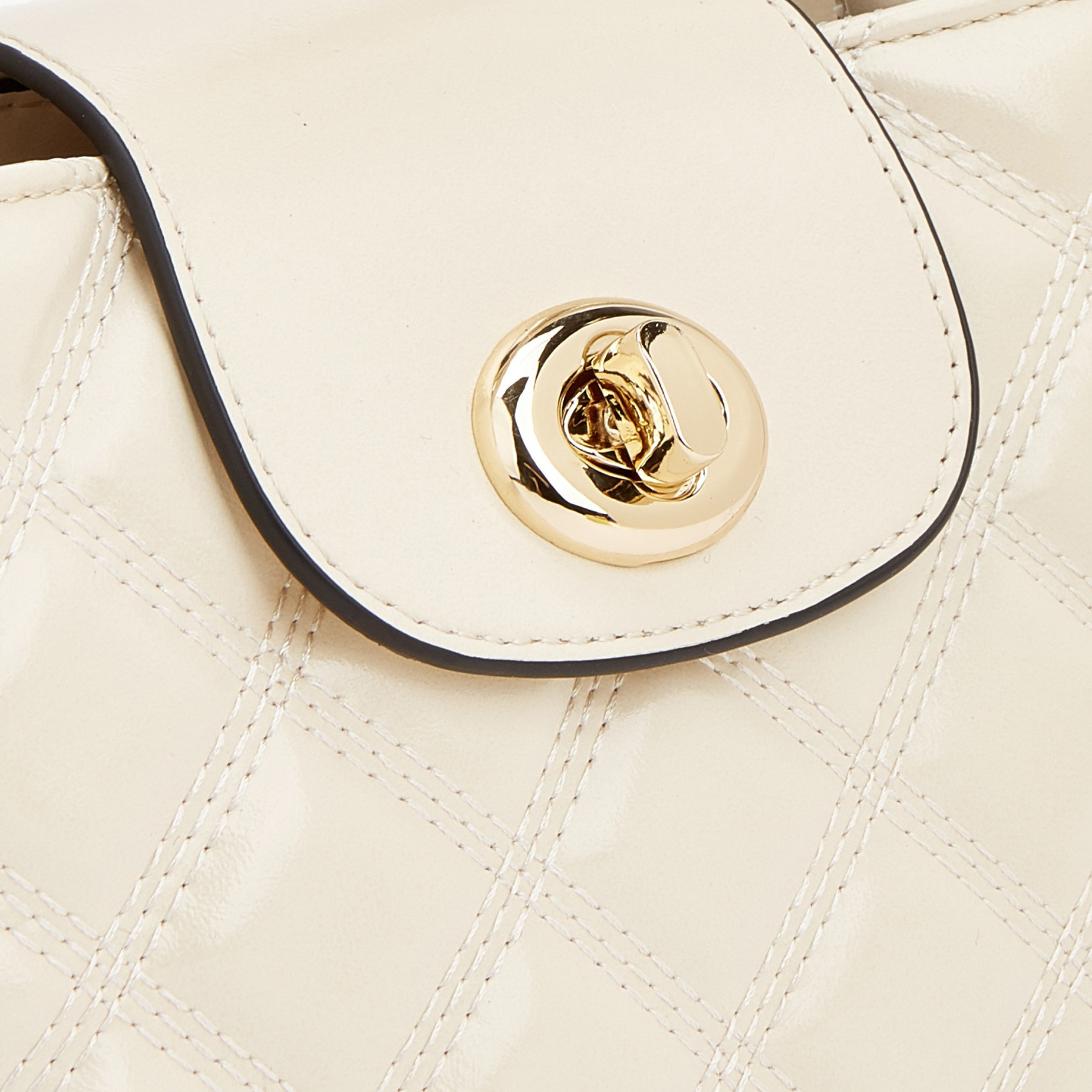 شنطة كروس بودي مبطنة بحزام سلسلة من سيليست-women-bagsandwallets-handbags-image-4