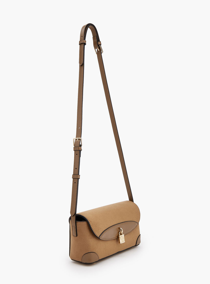 شنطة كروس بودي سادة بإغلاق مغناطيسي من سيليست-women-bagsandwallets-handbags-image-2