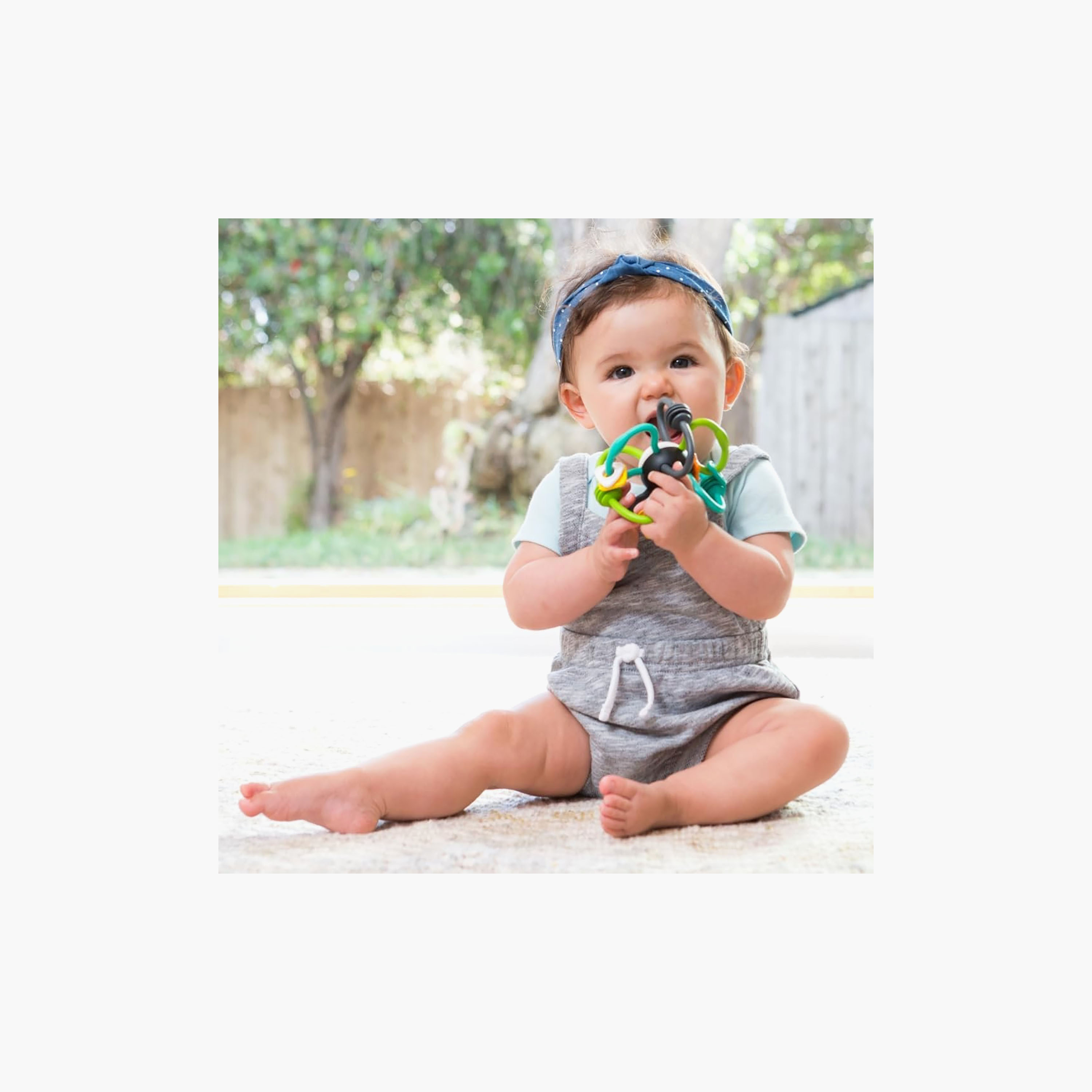 Infantino Shake & Teether Flexible Rattle Ball-toys-babyandtoddlertoys-rattlesandteethers-image-3