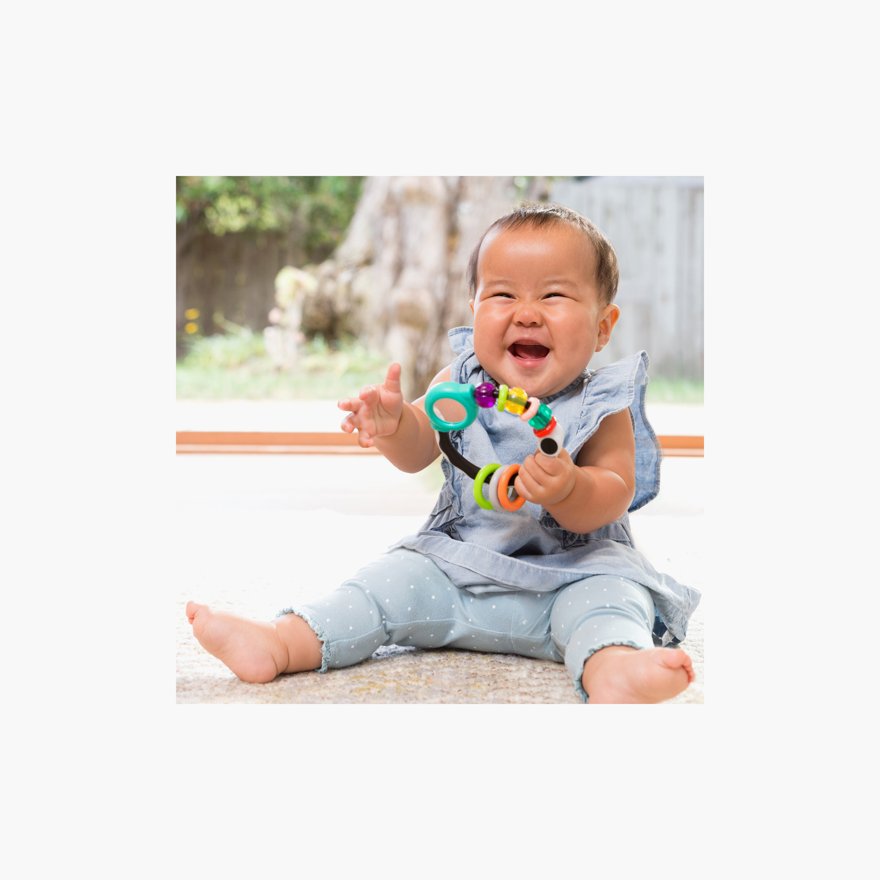 Infantino Shake & Spin Rattling Ring Toy-toys-babyandtoddlertoys-rattlesandteethers-image-4