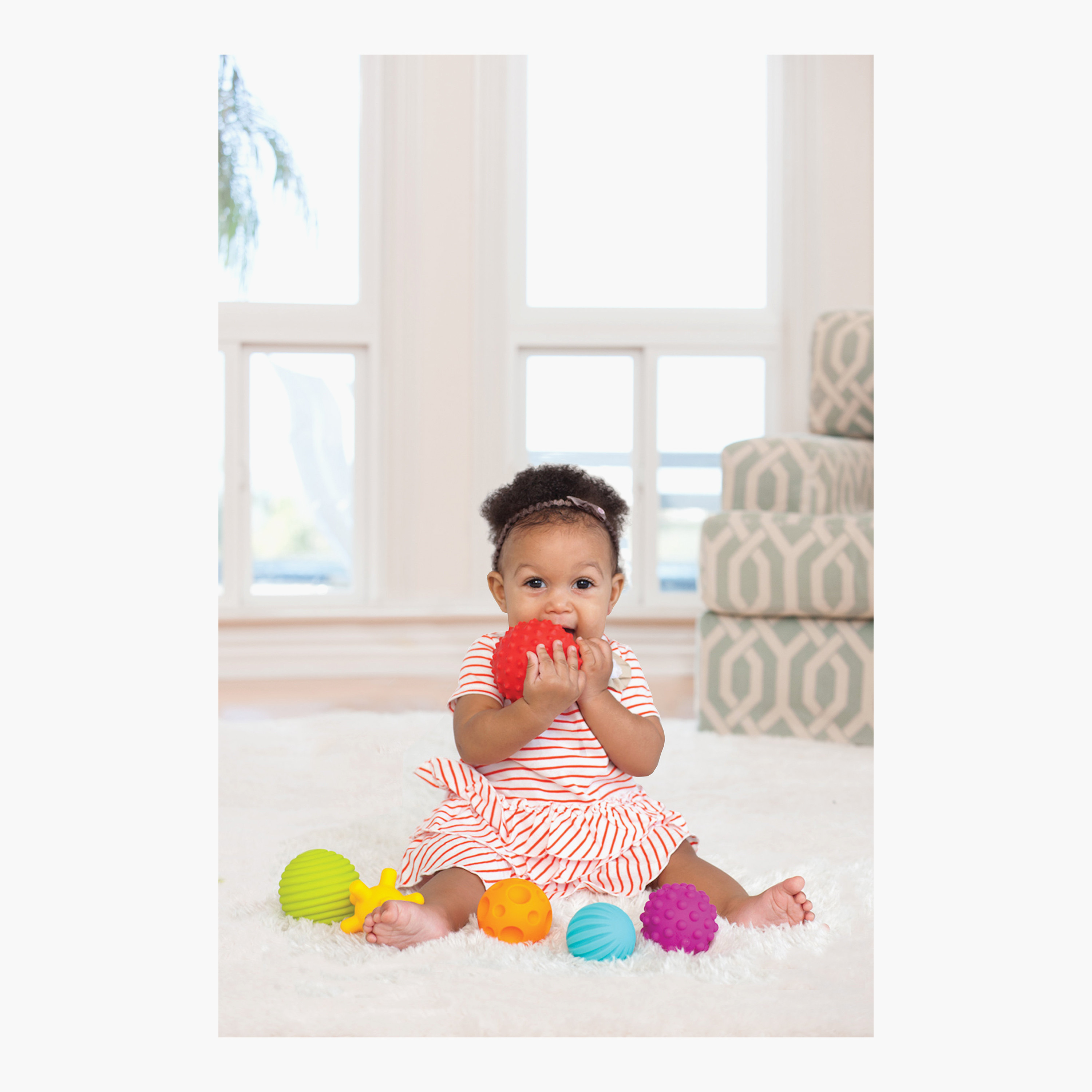 Infantino Textured Multi Ball Set - 6 Months+-toys-babyandtoddlertoys-stackingandnestingtoys-image-5