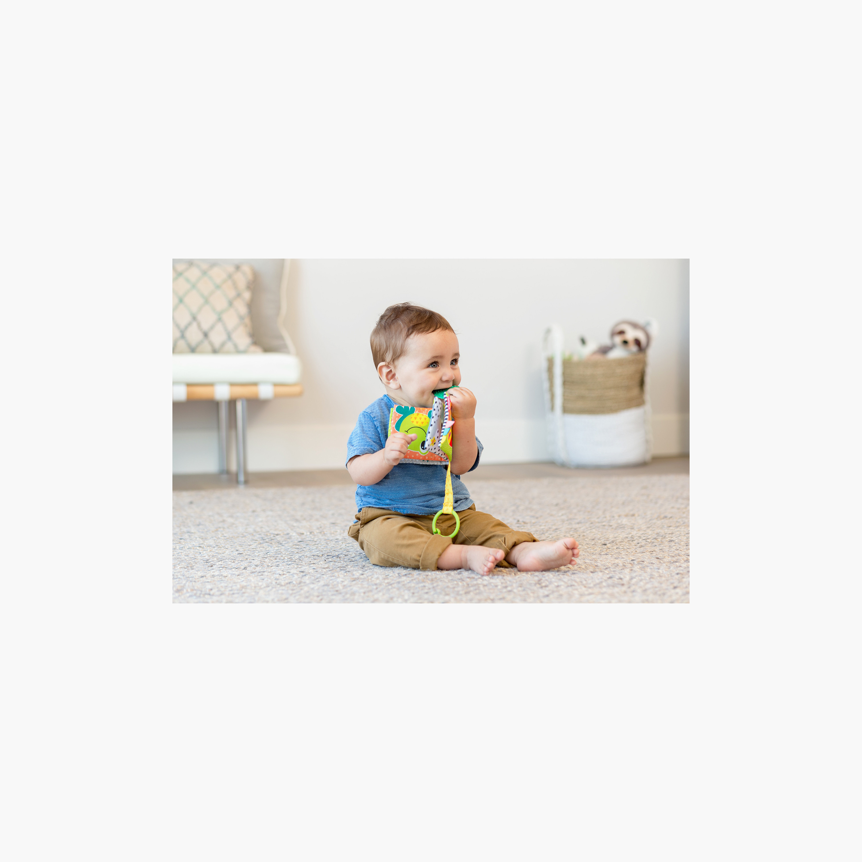 Infantino Link & Crinkle Animal Counting Stroller Book Toy-toys-babyandtoddlertoys-strollertoys-image-2