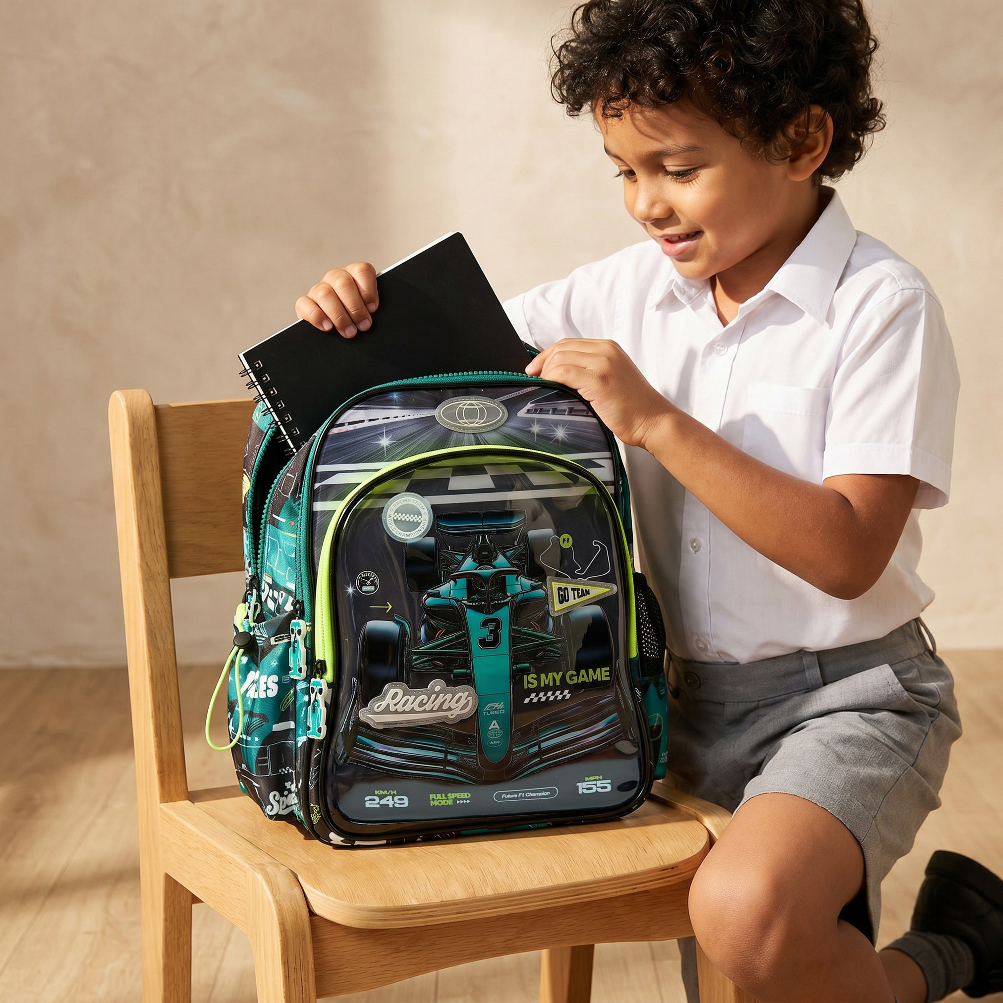 شنطة ظهر بطبعة سيارة سباق للأولاد من 5 إلى 8 سنوات بقسم للابتوب من جونيورز - 16 بوصة-school-bagsandbackpacks-backpacks-image-3