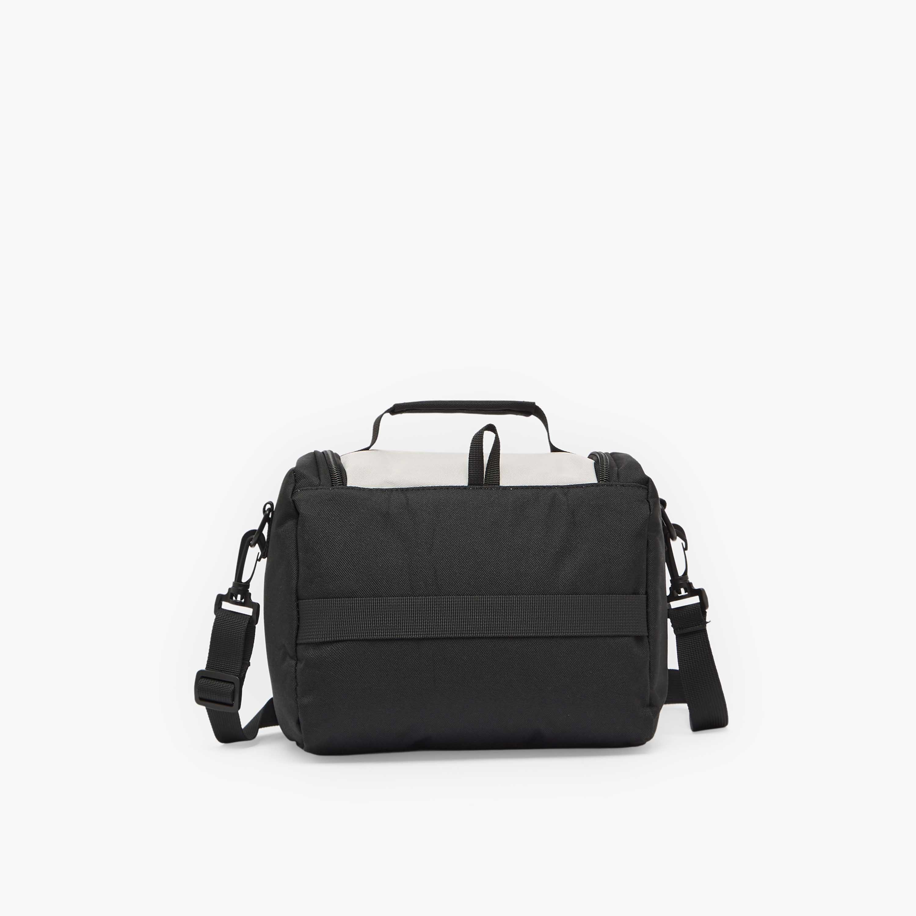 شنطة طعام بزينة شعار ريال مدريد وعزل حراري للأولاد 8-13 سنة-school-lunchessentials-lunchbags-image-10