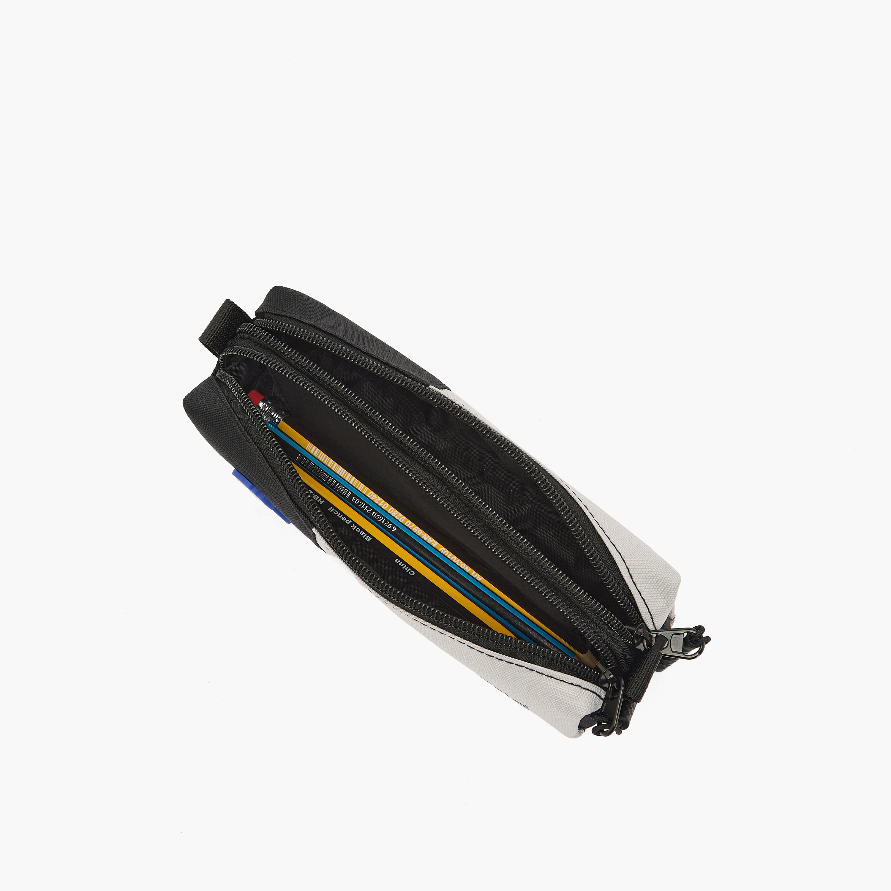 مقلمة بقسمين وزخارف شعار ريال مدريد-school-stationery-pencilcases-image-8