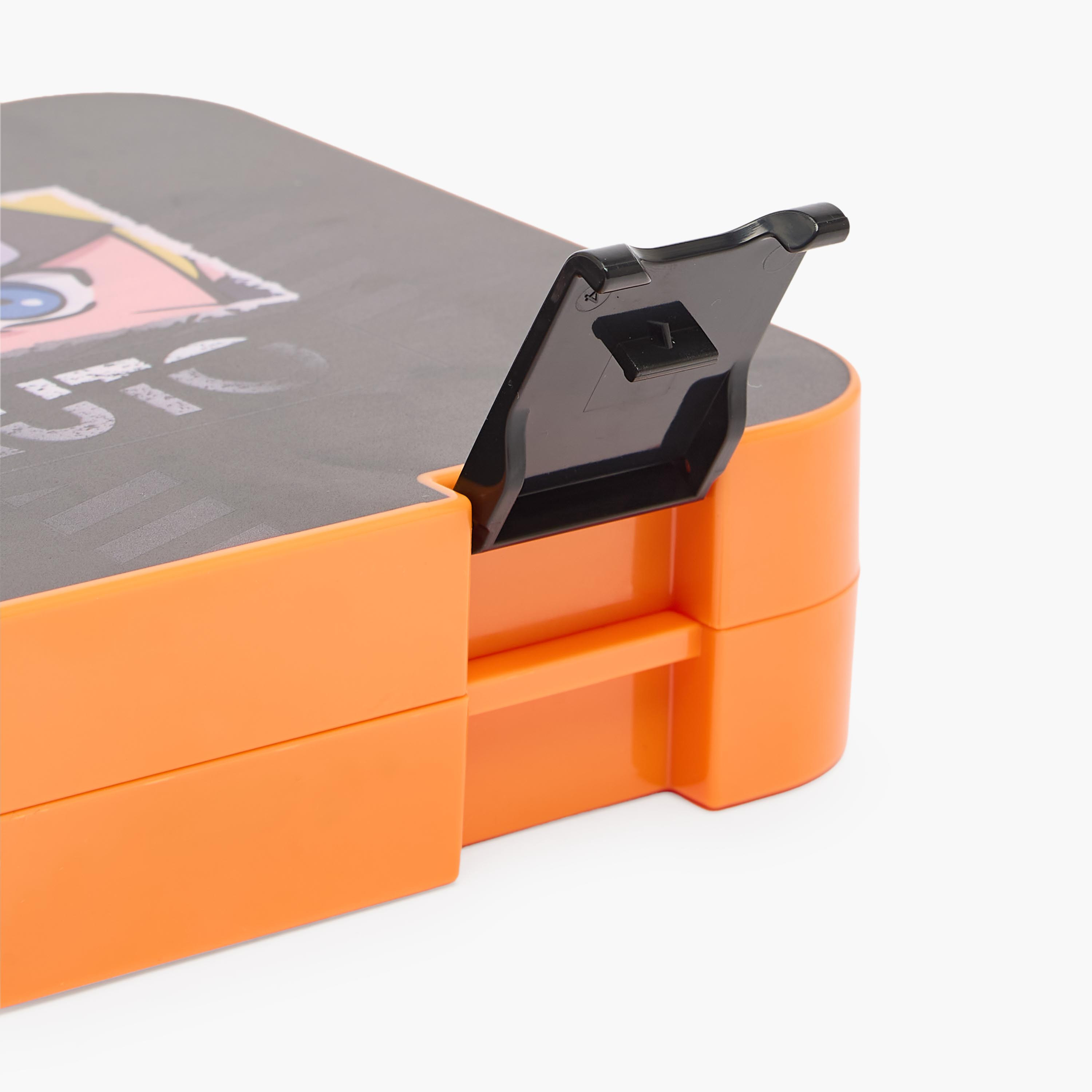 صندوق غداء بينتو بطبعات ناروتو وغطاء بمشبك إغلاق للأولاد من تي في توكيو-school-lunchessentials-lunchboxes-image-8