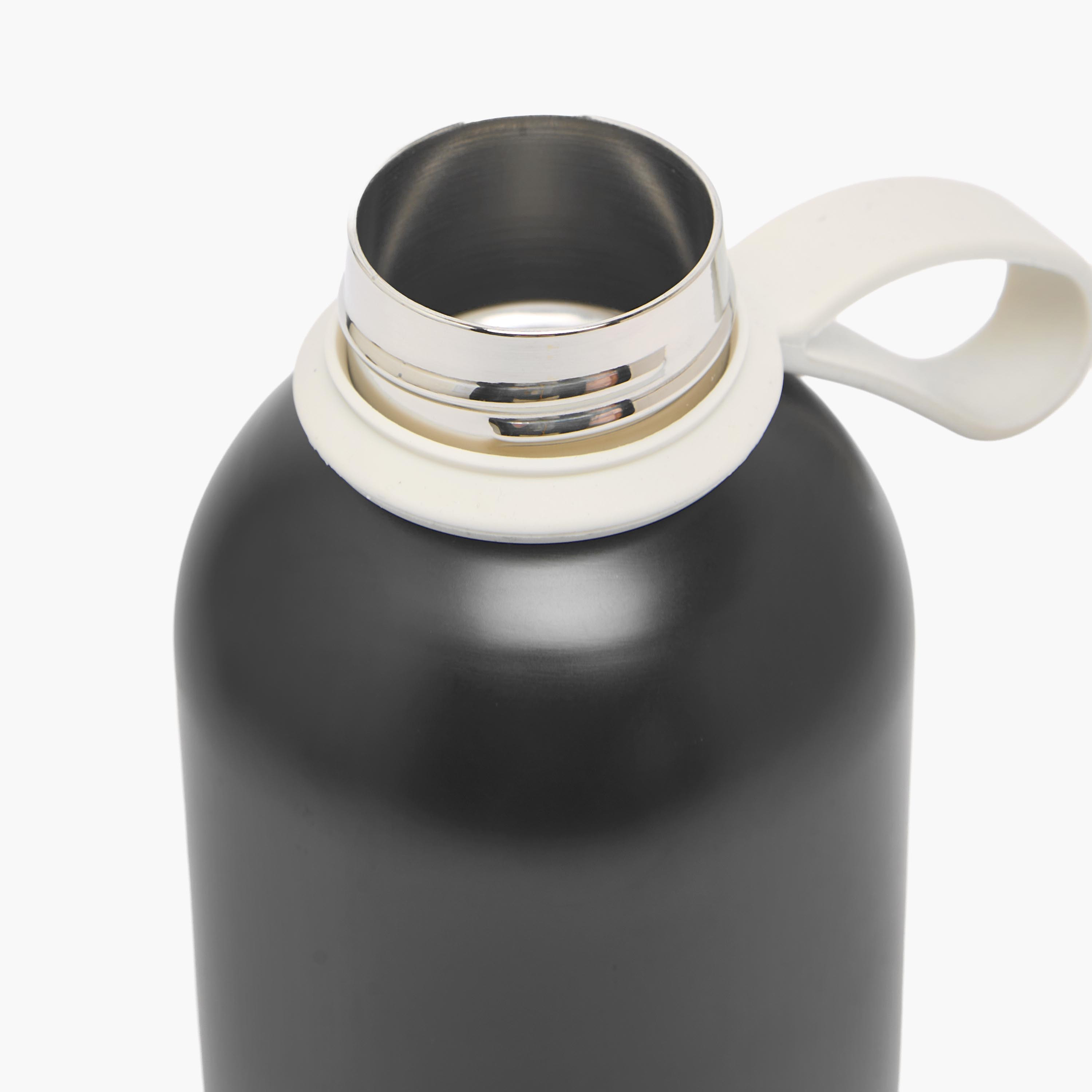 قارورة مياه ستانلس ستيل بطبعات شعار ريال مدريد مع فوهة عريضة وحلقة حمل-school-waterbottles-image-5