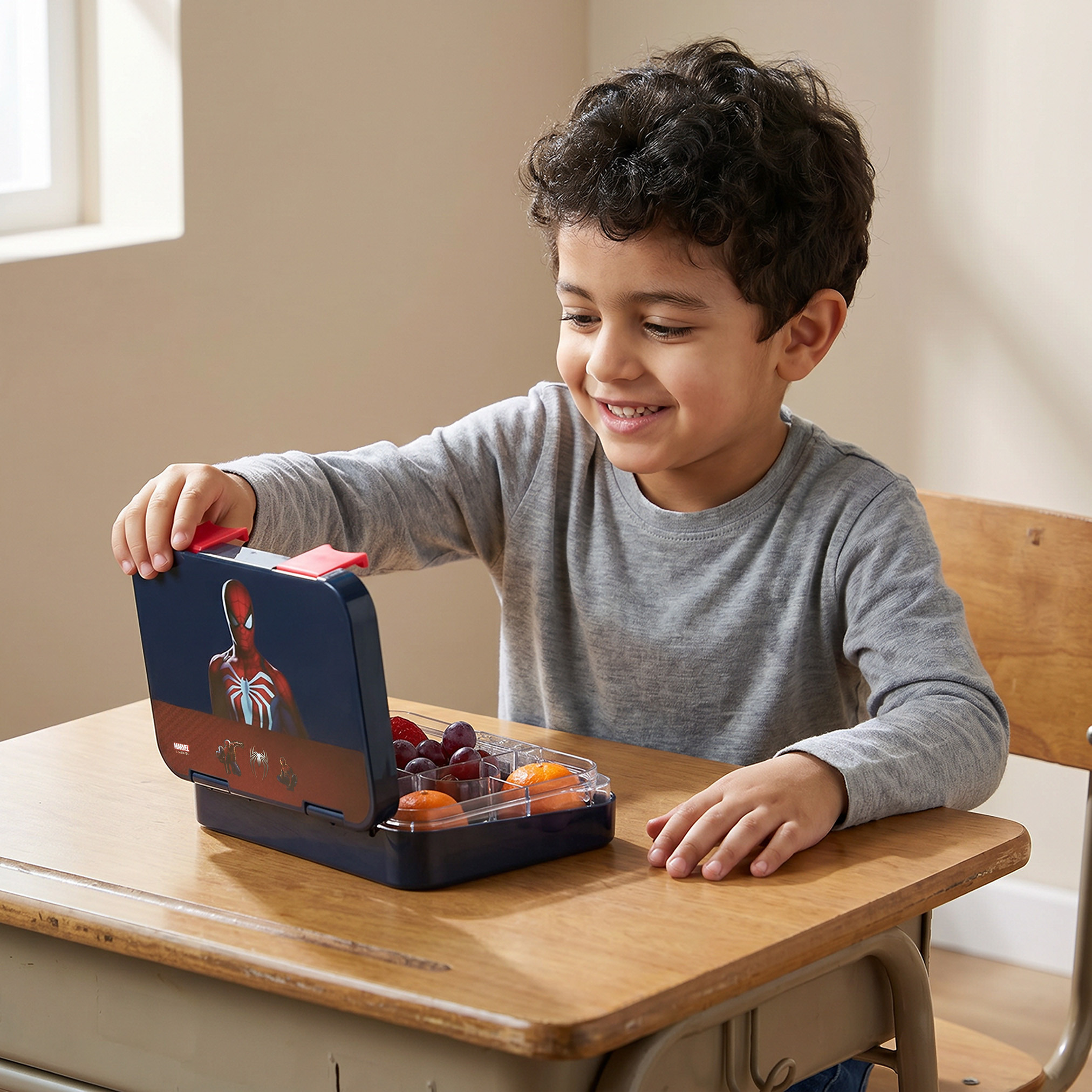 Spider-Man Print Bento Lunch Box for Boys with Clip Lock Lid - 750 ml-school-lunchessentials-lunchboxes-image-3