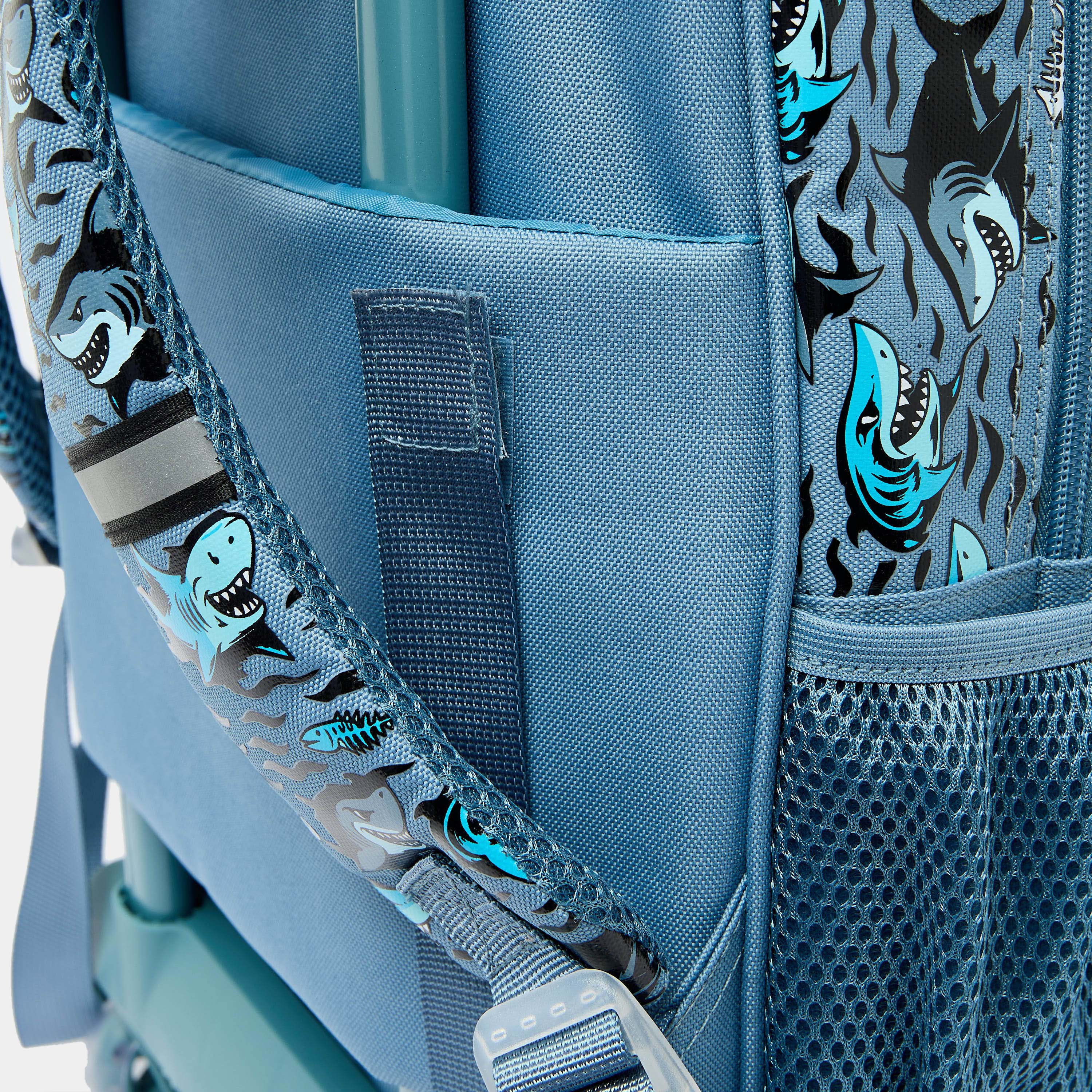 شنطة ترولي بطبعات سمكة القرش وبقسم لابتوب للأولاد 5-8 سنة من جونيورز - 16 بوصة-school-bagsandbackpacks-trolleybags-image-11