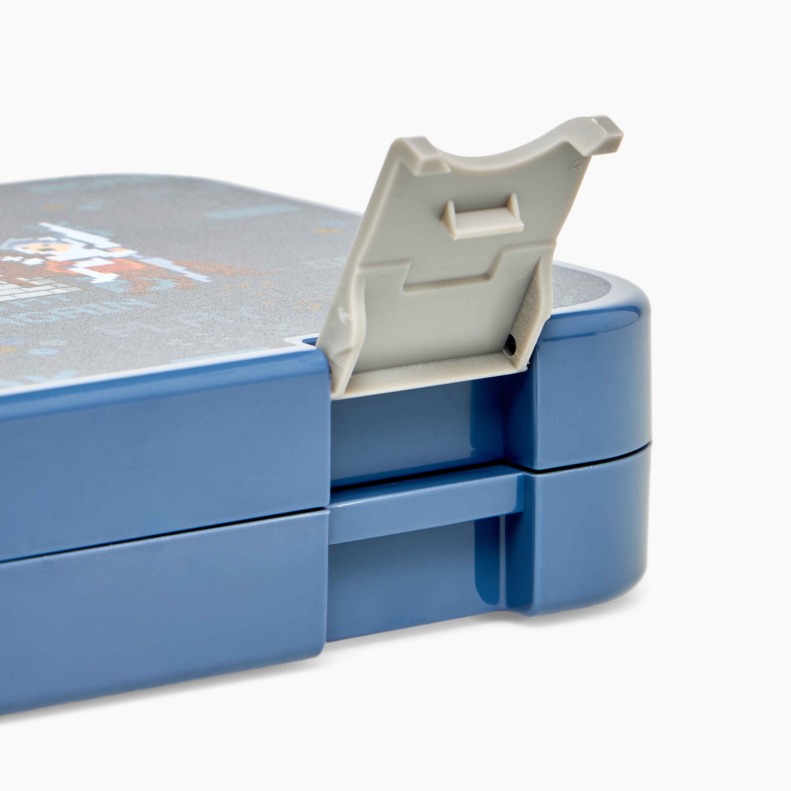 Juniors Gaming Print Bento Box for Boys with Clip Lock Lid - 750 ml-school-lunchessentials-lunchboxes-image-7