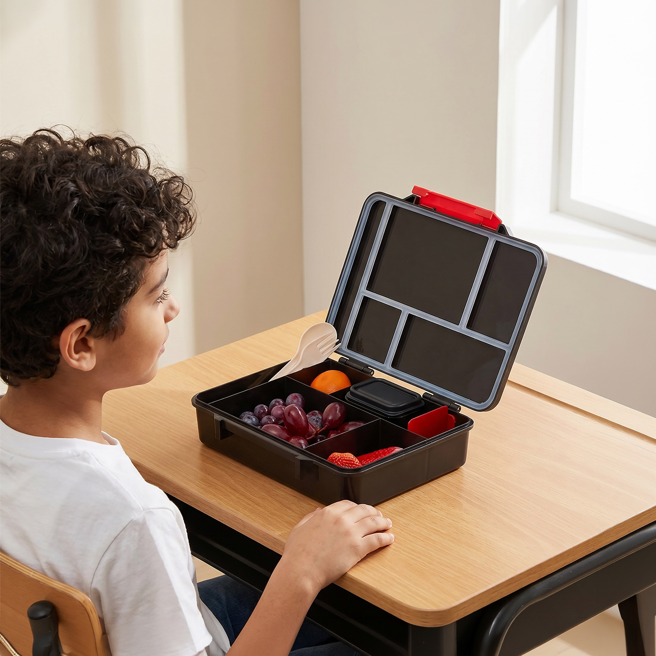 صندوق غداء بينتو بطبعات ساموراي مع أدوات مائدة للأولاد من جونيورز - 1.2 لتر-school-lunchessentials-lunchboxes-image-3