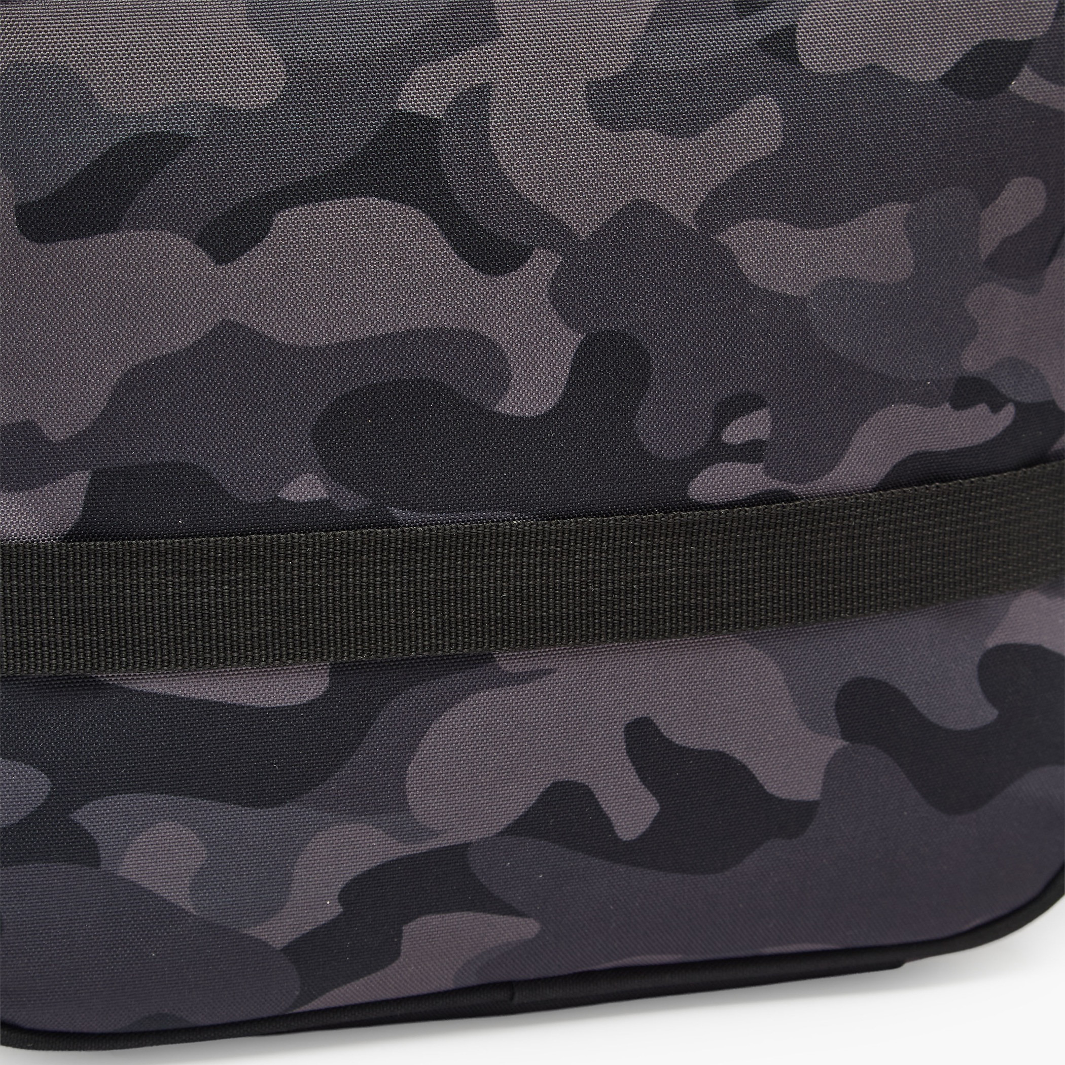 Juniors Camouflage Print Lunch Box for Boys with Clip Lock Lid-school-lunchessentials-lunchbags-image-6