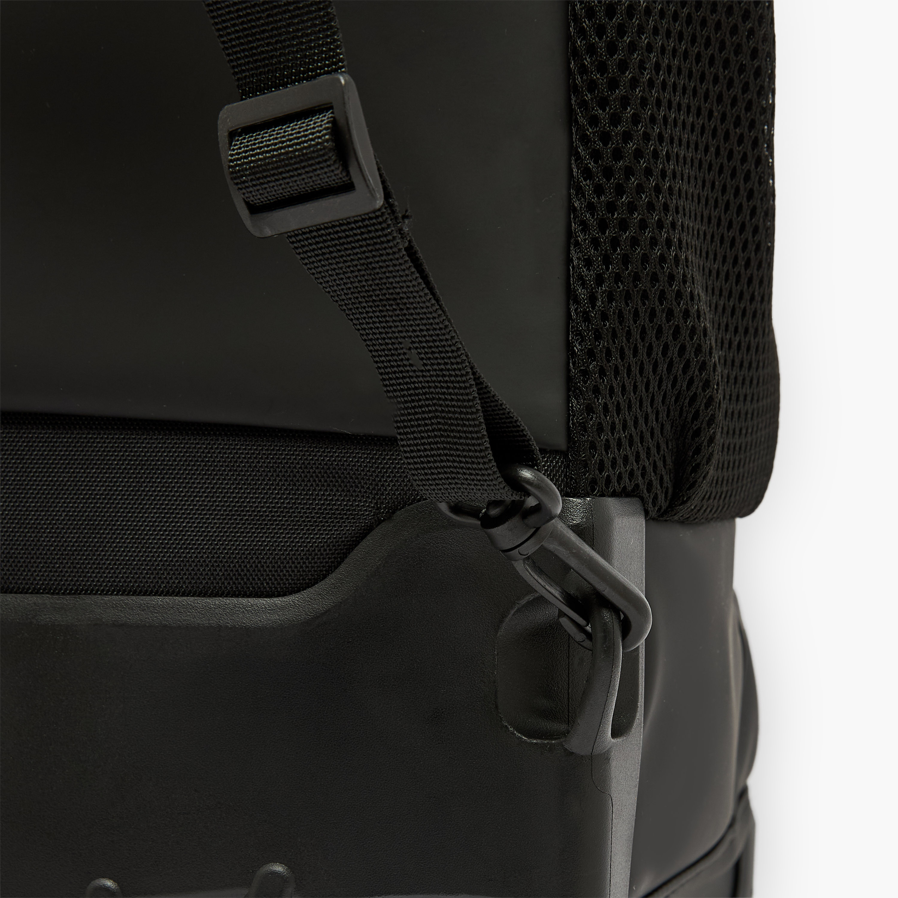 Batman Textured Trolley Bag for Boys 8-12 Years with Durable Wheels - 18 inches-school-bagsandbackpacks-trolleybags-image-15