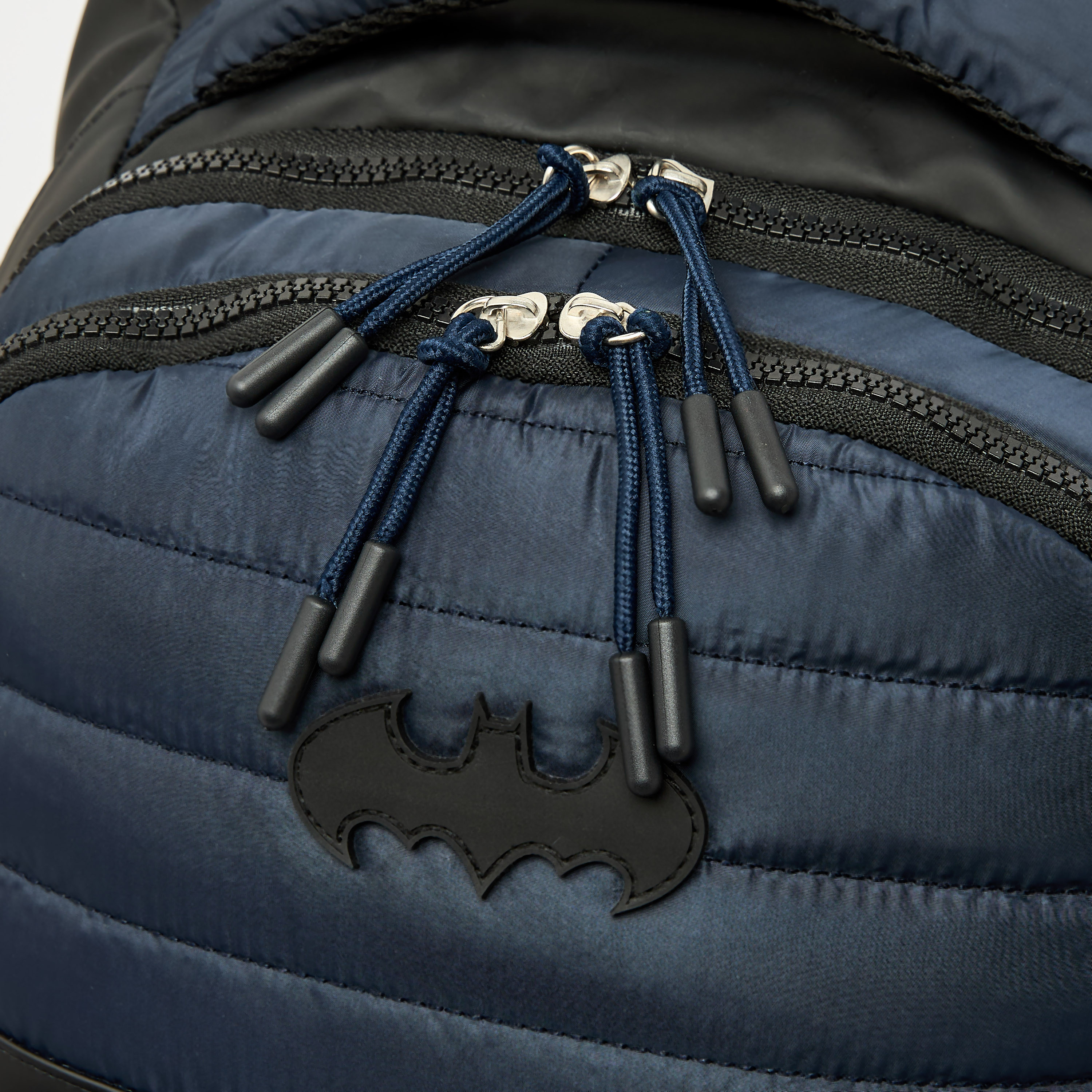 Batman Textured Trolley Bag for Boys 8-12 Years with Durable Wheels - 18 inches-school-bagsandbackpacks-trolleybags-image-7