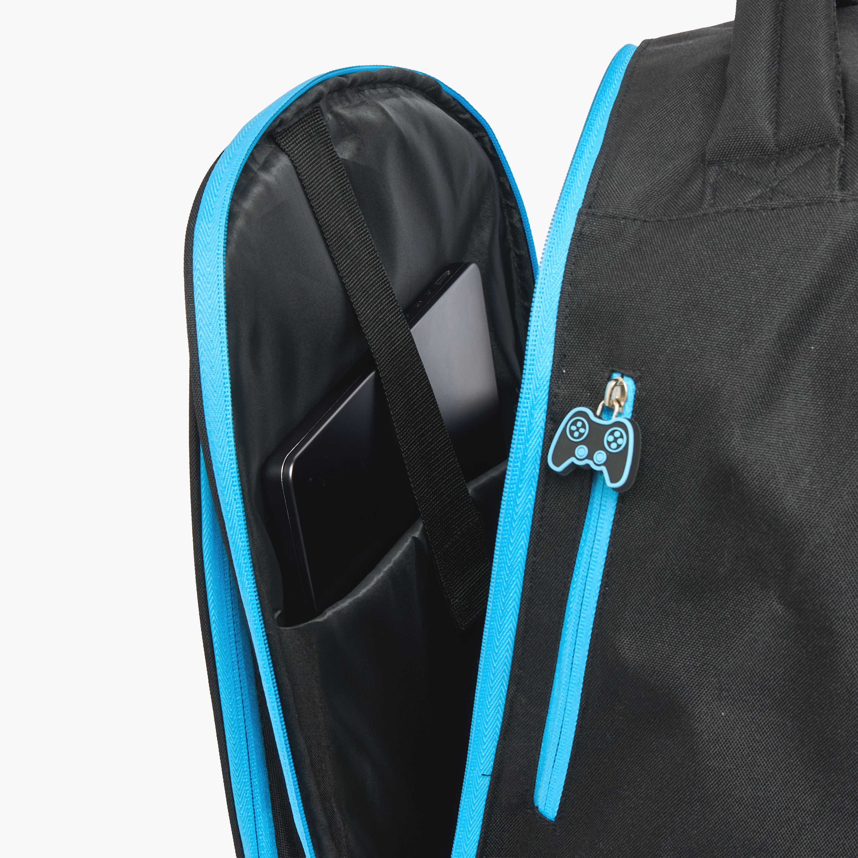 طقم شنطة ترولي بطبعة جيمر  من 8-12 سنة مع شنطة غذاء للبنات - 3 قطع - 18 بوصة-school-bagsandbackpacks-trolleybags-image-8