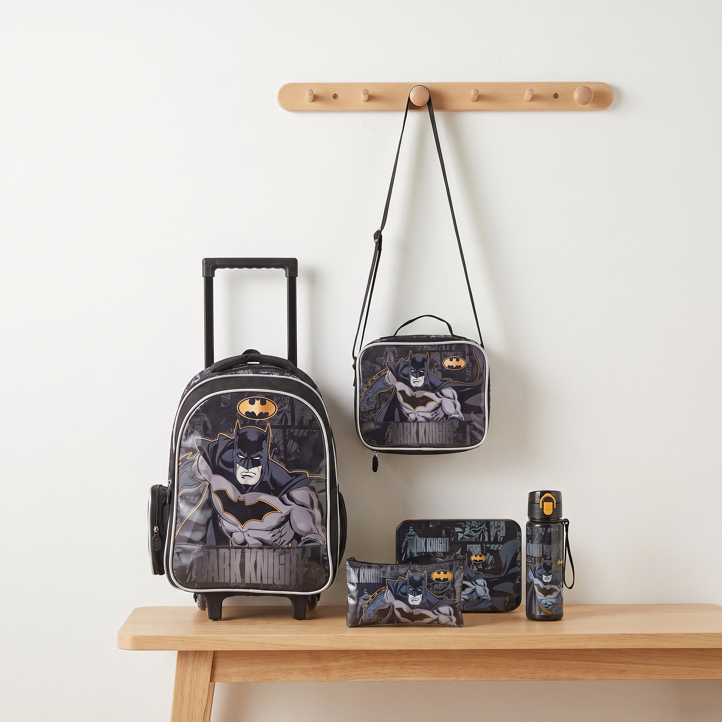 Batman Print 5-Piece School Trolley Bag Set for Boys 5-8 Years with  Lunch Bag - 16 inches-school-bagsandbackpacks-trolleybags-image-1