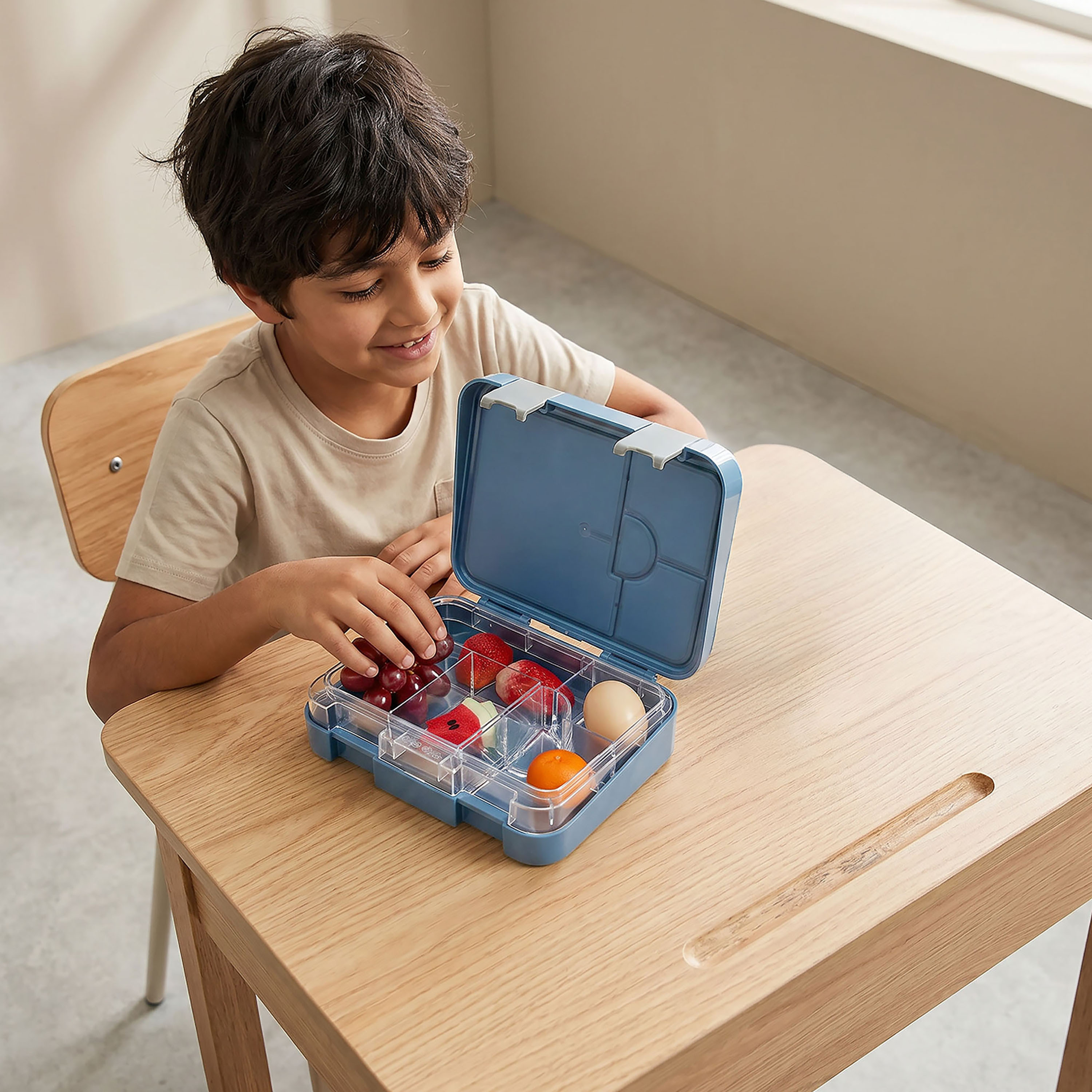 Sonic Checked Bento Lunch Box for Boys with Clip Lock Lid - 1 L-school-lunchessentials-lunchboxes-image-3