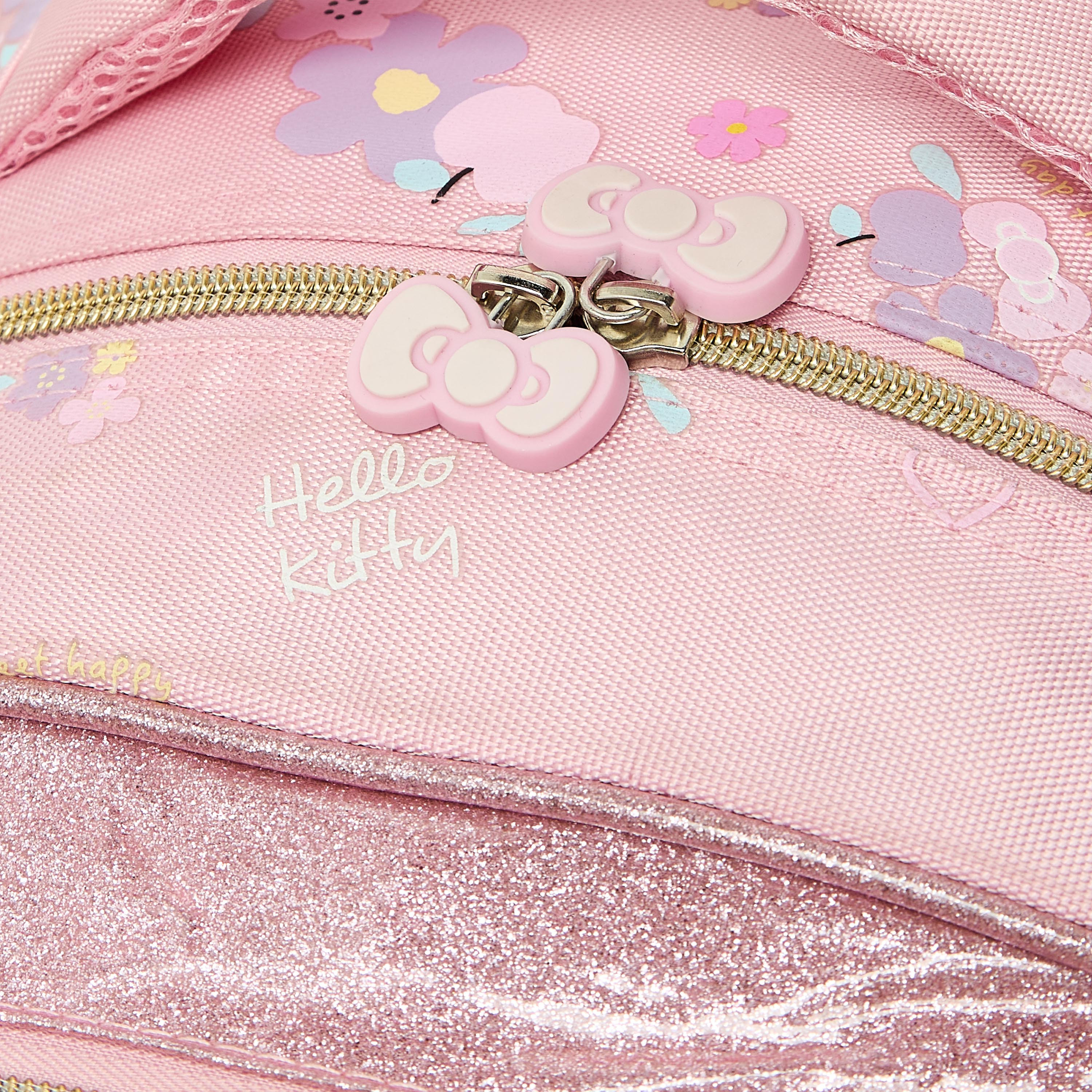 شنطة ترولي بمقبض قابل للسحب وطبعات للبنات 3- 5 سنوات من سانريو - 14 بوصة-school-bagsandbackpacks-trolleybags-image-4