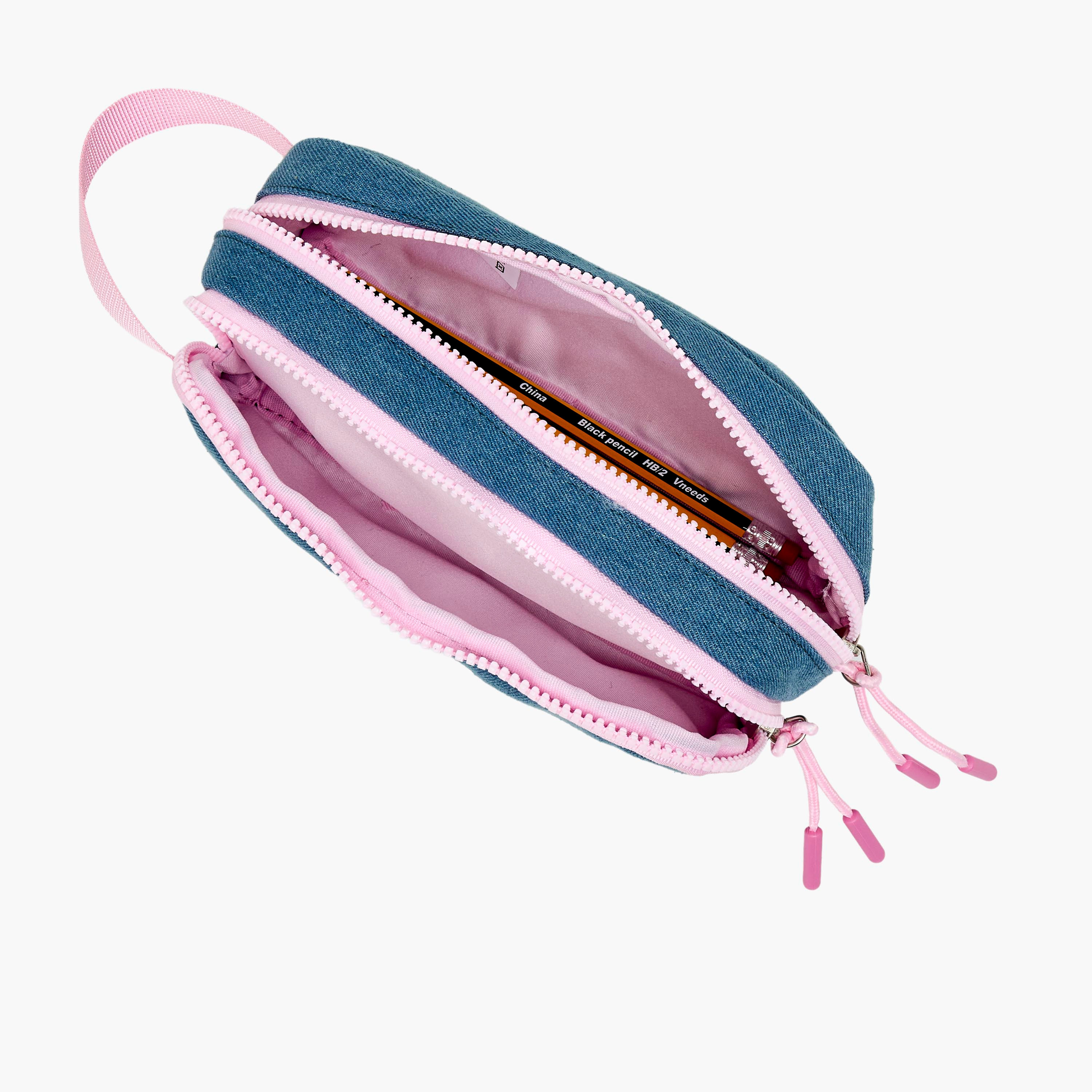 مقلمة بقسمين وطبعات هالو كيتي من سانريو-school-stationery-pencilcases-image-8