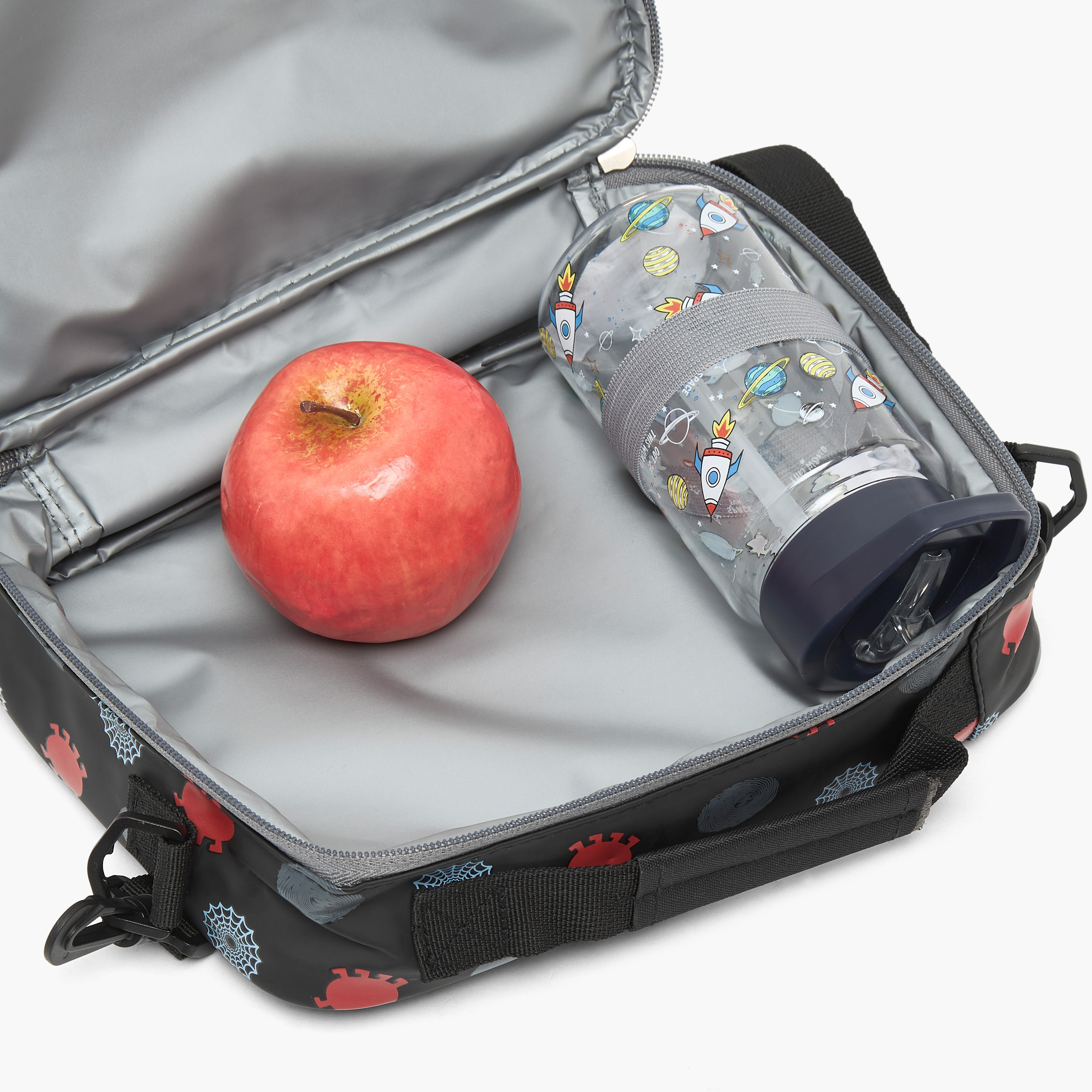 شنطة غداء عازلة للحرارة بطبعات سبايدر مان للأولاد من 3-5 سنوات-school-lunchessentials-lunchbags-image-5