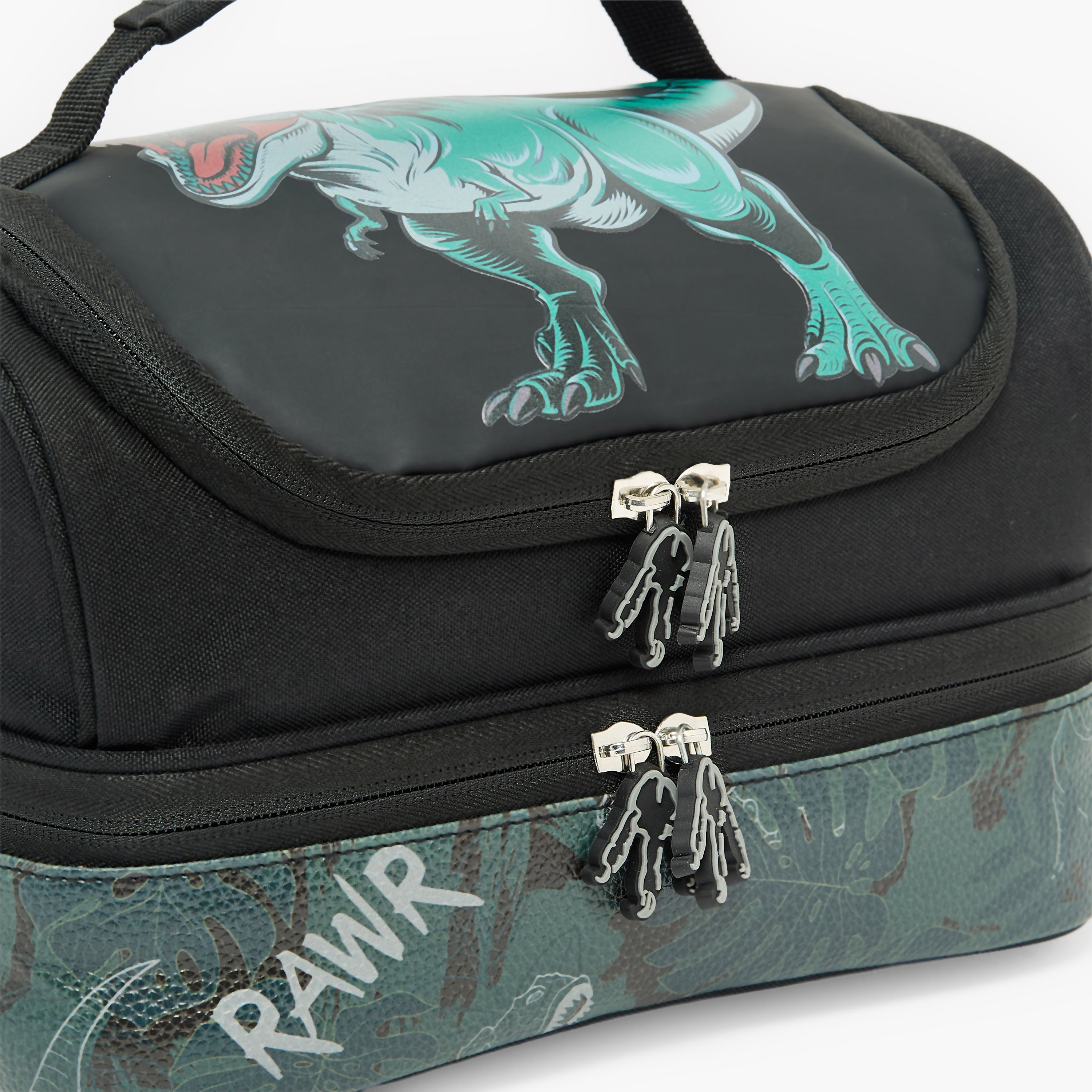شنطة غداء معزولة بطبعات للأولاد بعمر 5-8 سنوات من جونيورز-school-lunchessentials-lunchbags-image-4
