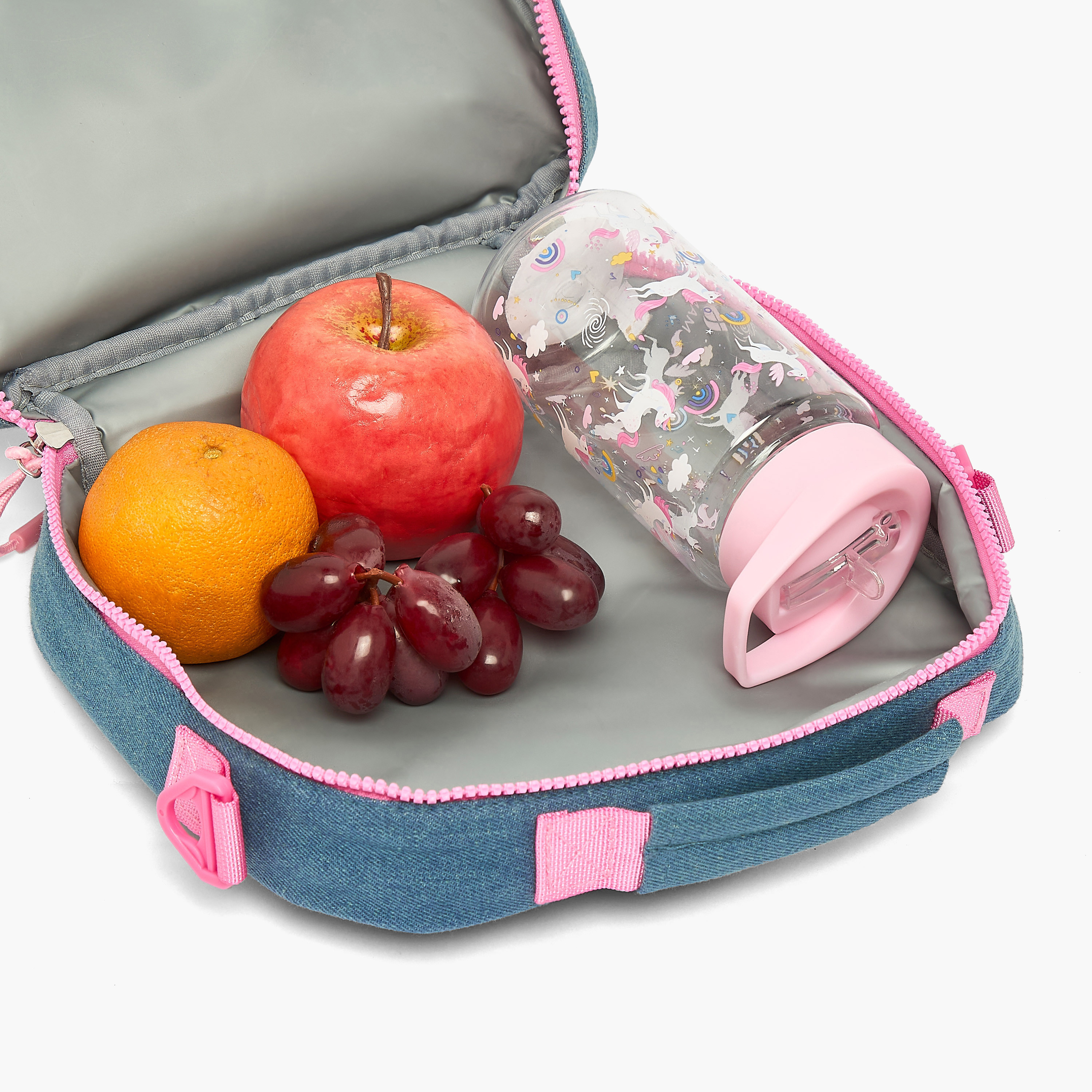 Barbie Print Lunch Bag for Girls 8-12 Years with Insulation Design-school-lunchessentials-lunchbags-image-4