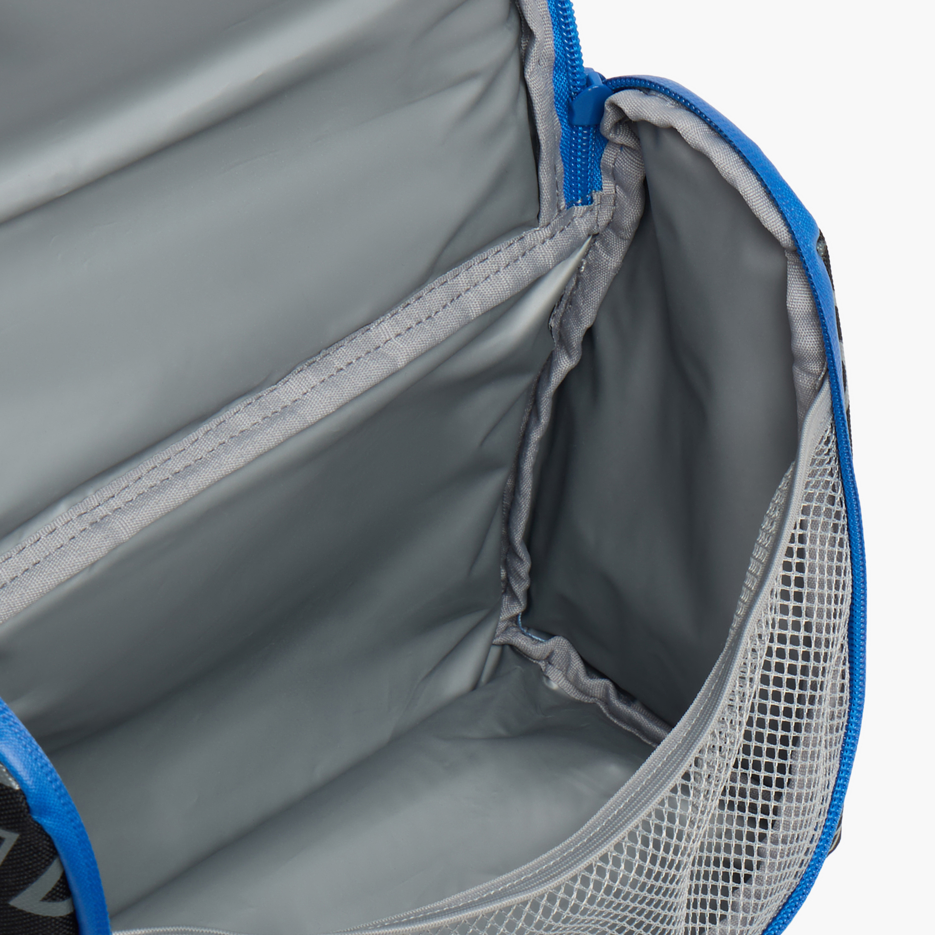 شنطة غداء بحزام وطبعات للأولاد بعمر 8-12 سنة من بلاي ستيشن-school-lunchessentials-lunchbags-image-6
