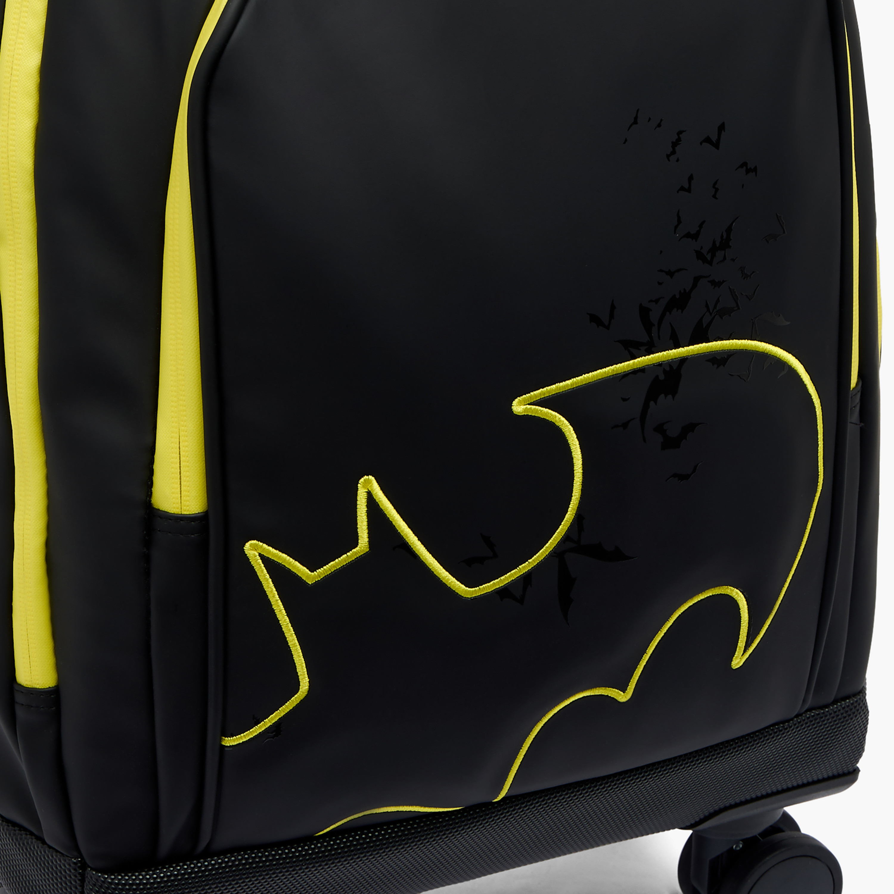 Batman Trolley Bag for Boys 8-12 Years with Retractable Handle - 16 inches-school-bagsandbackpacks-trolleybags-image-5