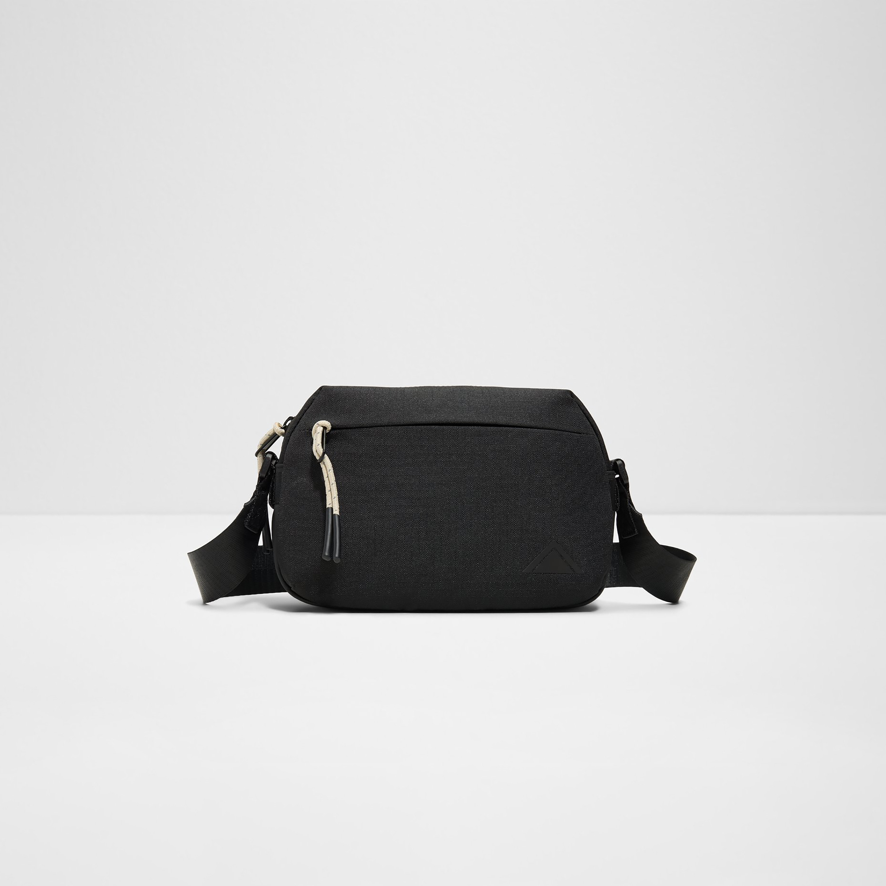 حقيبة كروسبودي سادة من ألدو ميريمبا مزودة بسحاب إغلاق وحزام قابل للتعديل-men-bags-image-4
