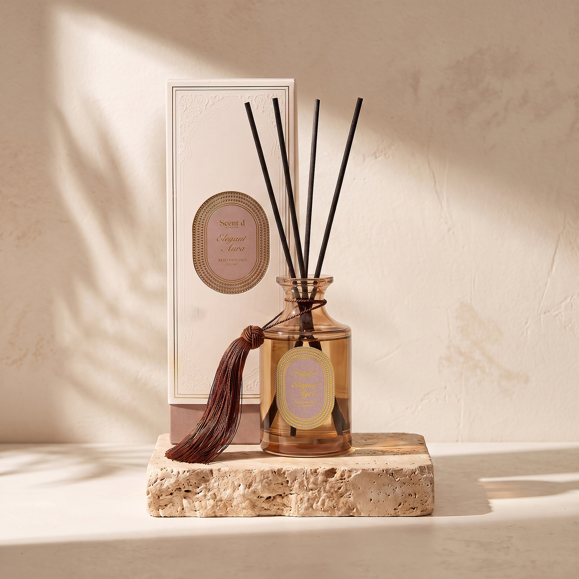 Scent.d London Elegant Aura Reed Diffuser - 250 ml-household-homefragrance-reeddiffusers-image-3