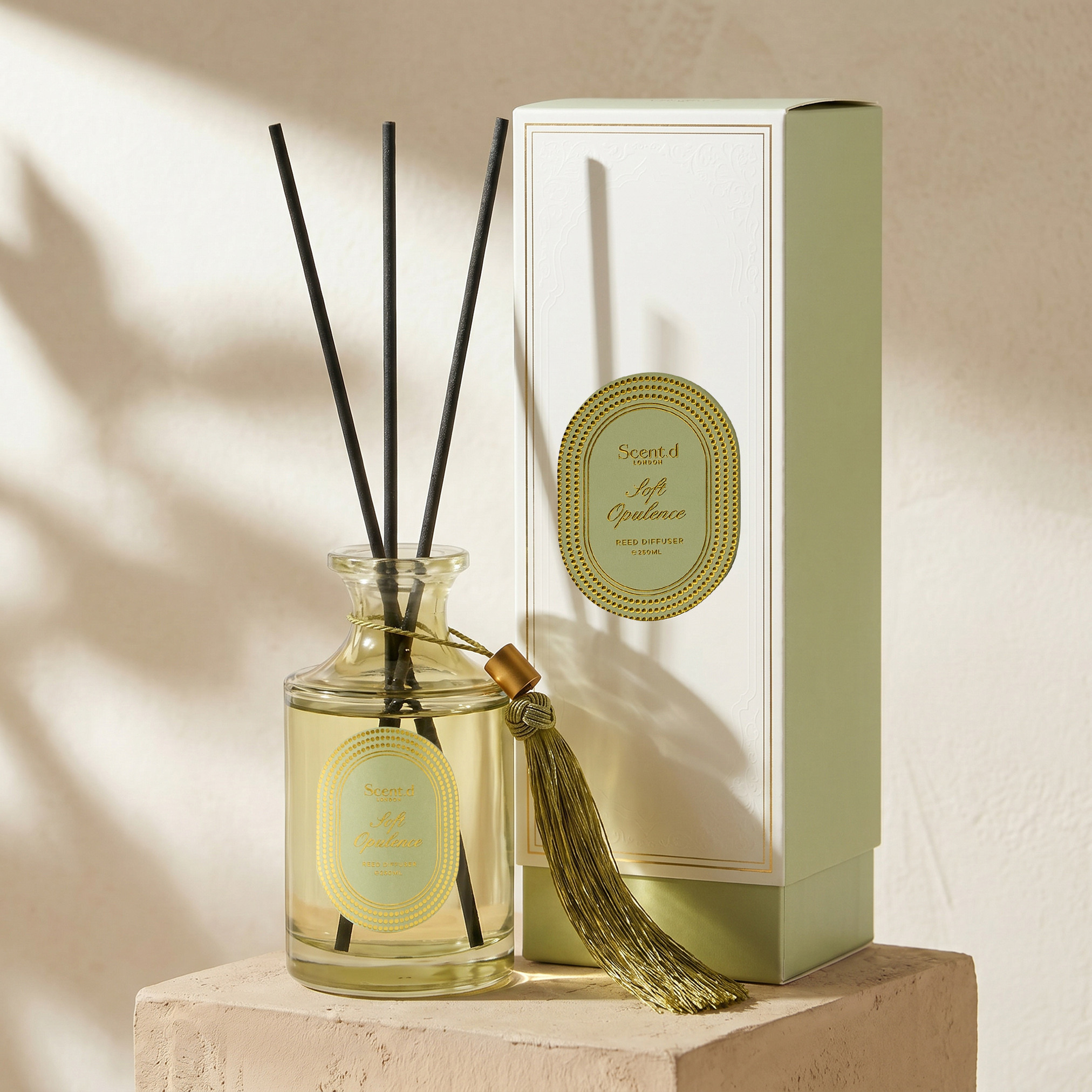 Scent.d London Soft Opulence Reed Diffuser - 250 ml-household-homefragrance-reeddiffusers-image-3