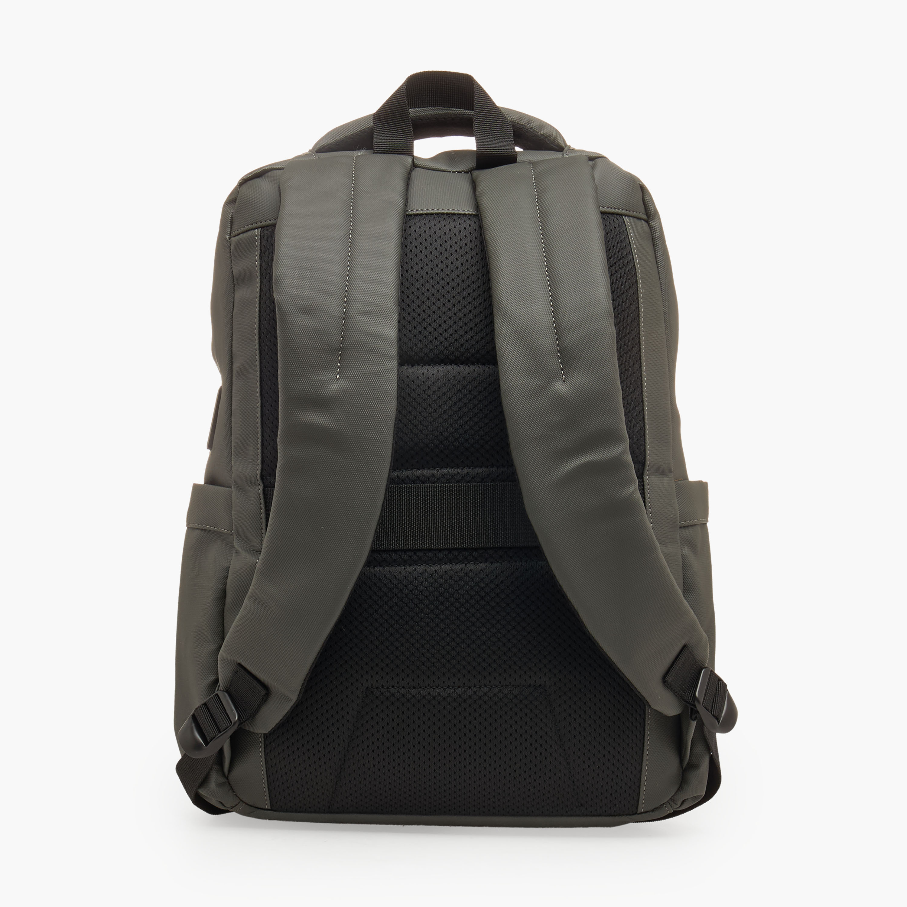 شنطة ظهر بشعار وحمّالات كتف مبطنة من يو إس بولو أسن - 18 × 22 × 21 سم-women-bagsandwallets-backpacks-image-3