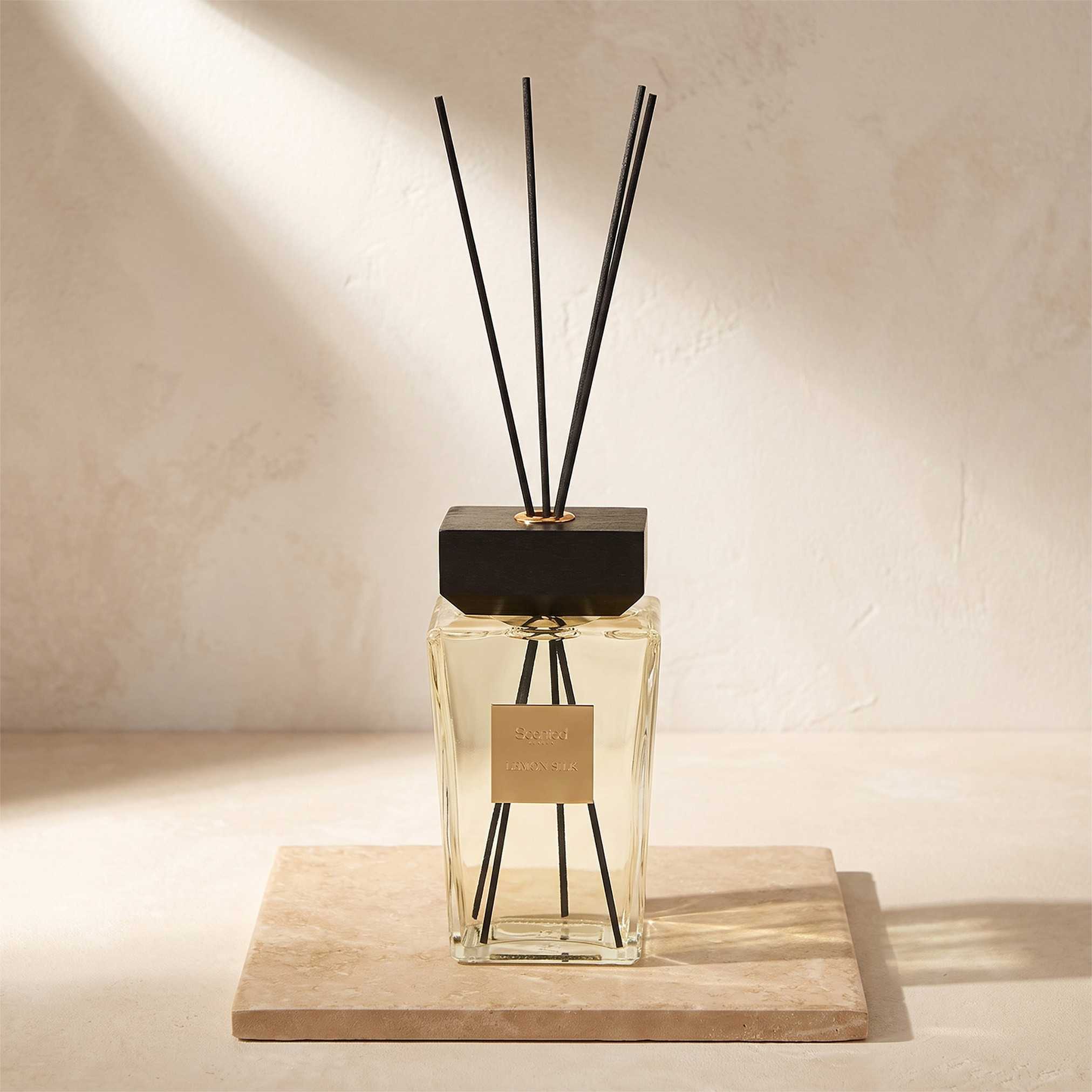 Scent.d London Maison Lemon Silk Reed Diffuser - 1 L-household-homefragrance-reeddiffusers-image-1
