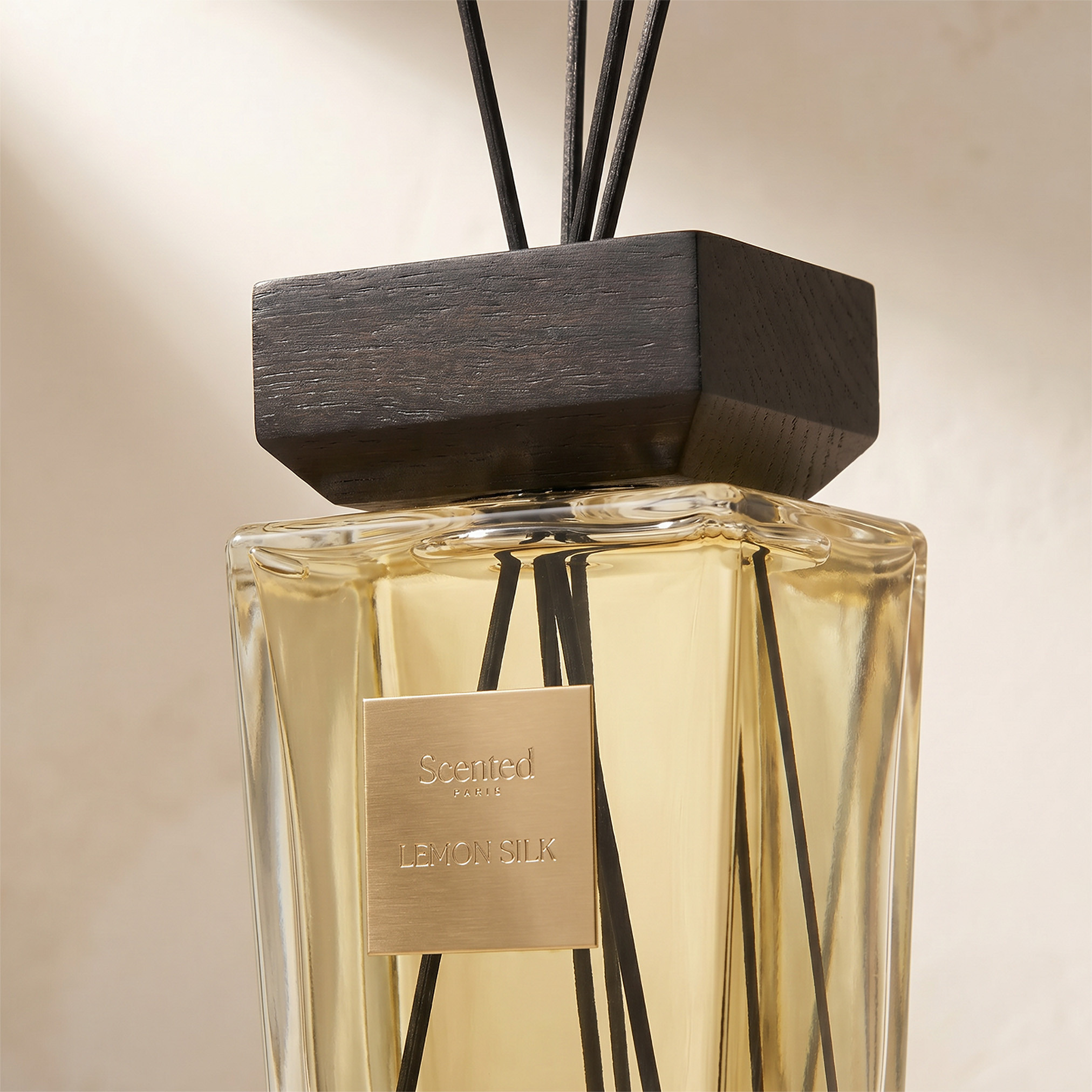 Scent.d London Maison Lemon Silk Reed Diffuser - 1 L-household-homefragrance-reeddiffusers-image-5