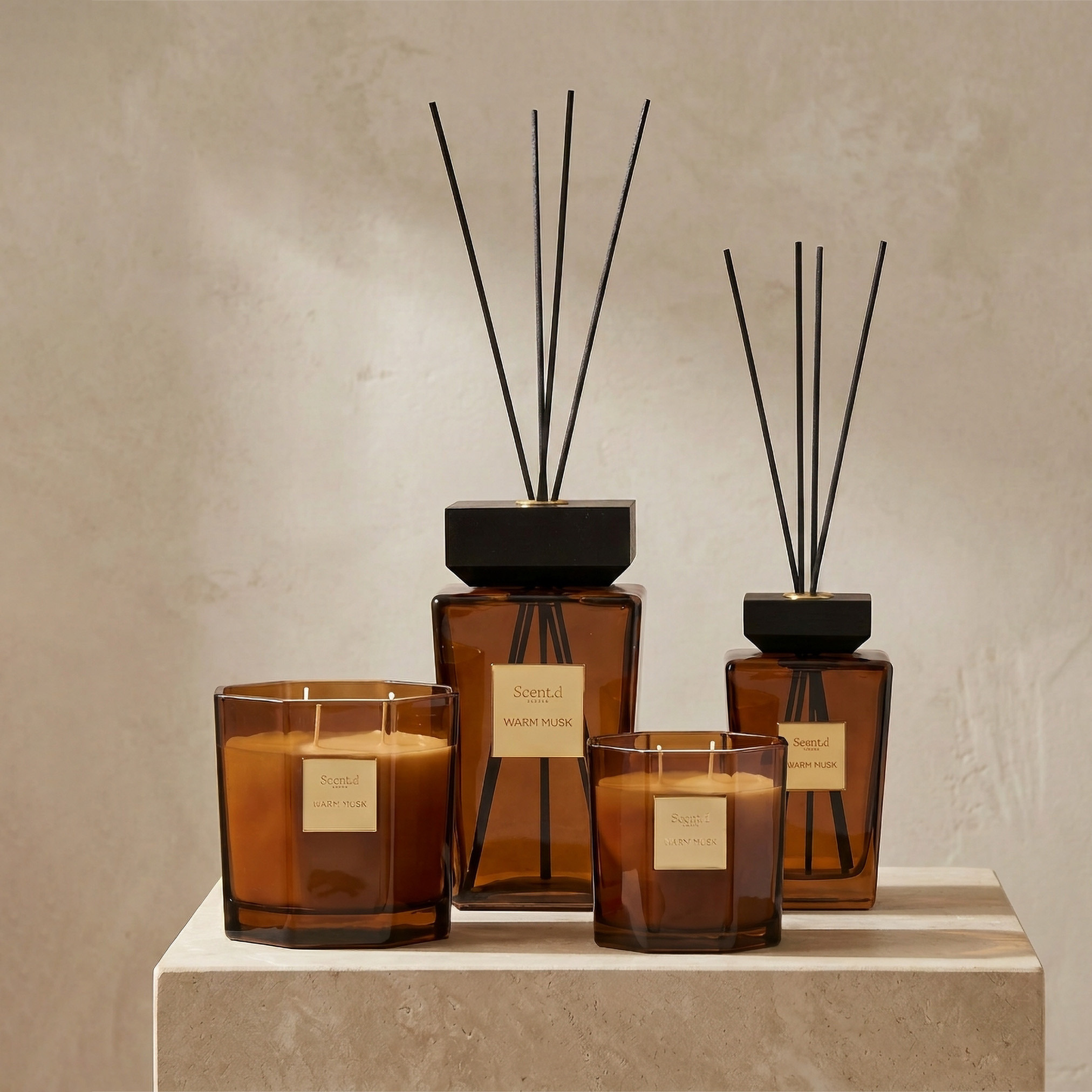 موزع عطور بالأعواد ميزون وورم مسك من سينت.دي لندن - 1 لتر-household-homefragrance-reeddiffusers-image-7