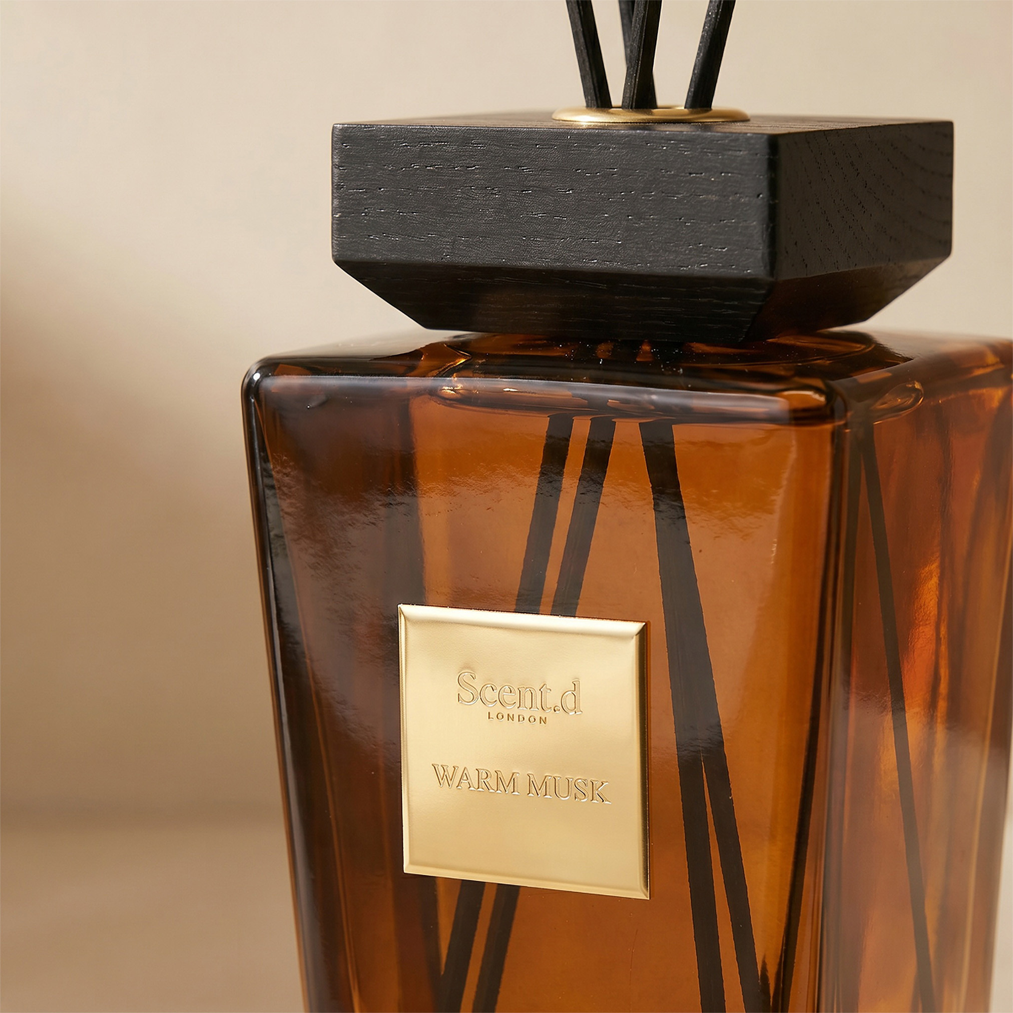 Scent.d London Maison Warm Musk Reed Diffuser - 500 ml-household-homefragrance-reeddiffusers-image-5