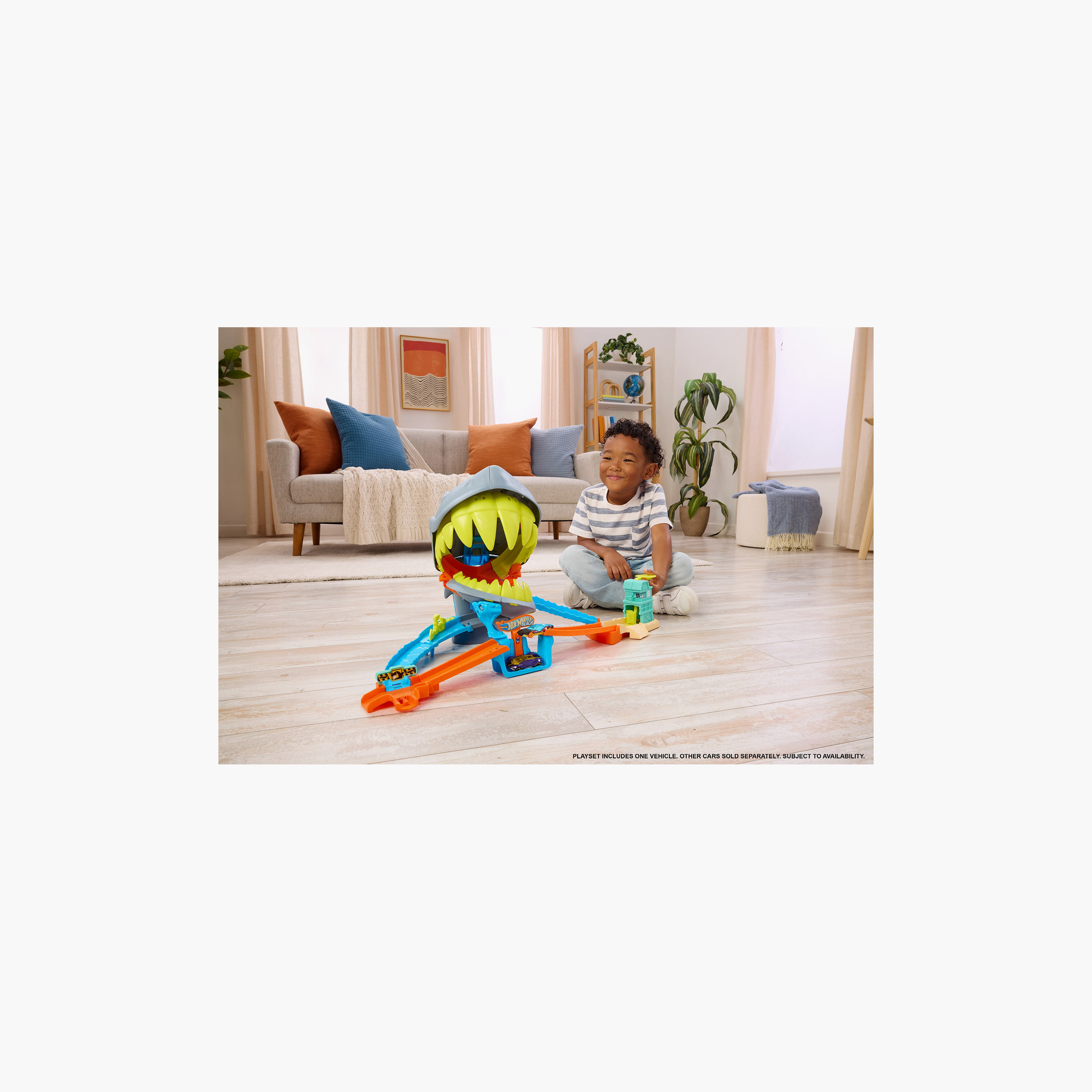 Hot Wheels Shark Comp Beach Track Set with Car-toys-playvehicles-racetracks-image-3