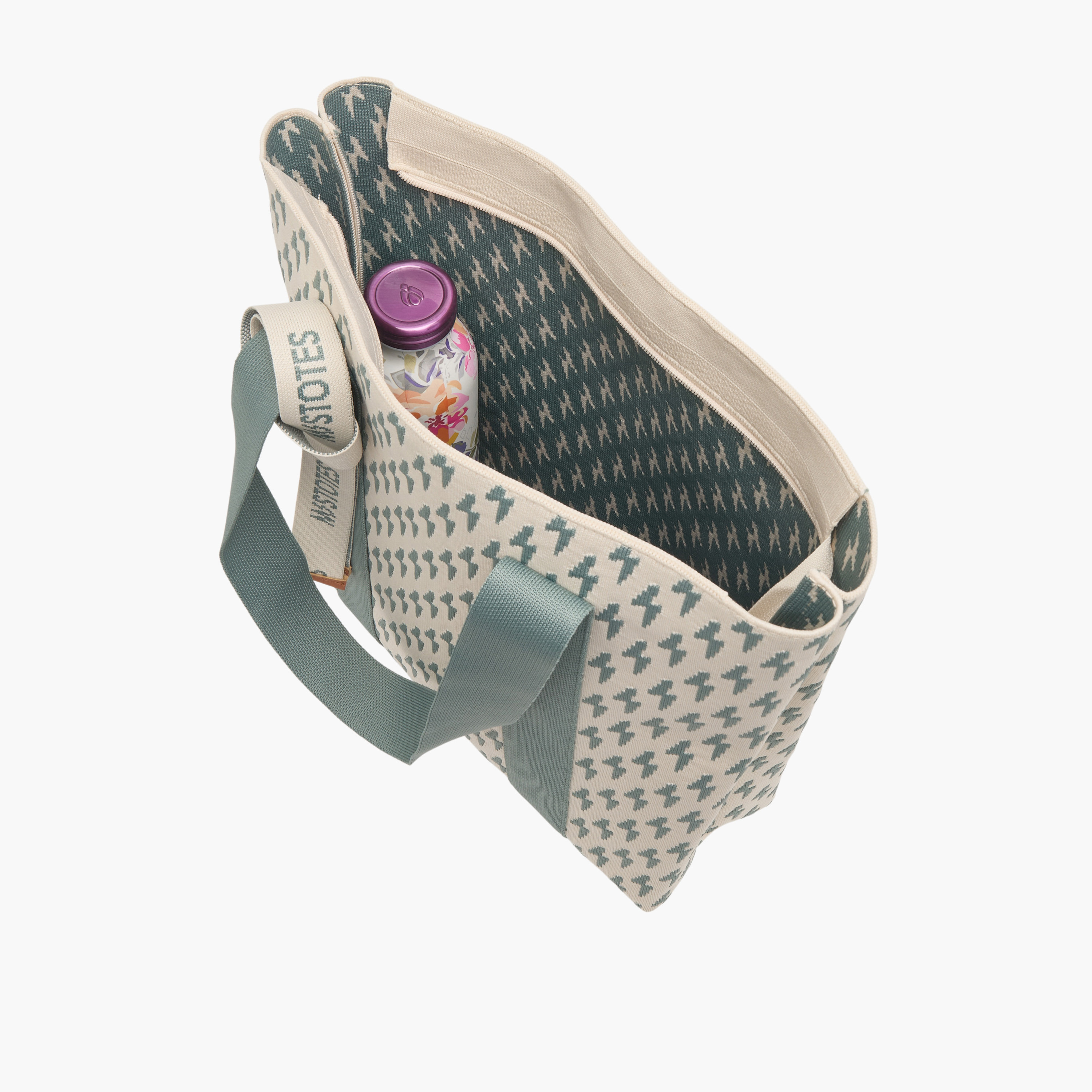 شنطة توت بطبعات مونوجرام وسحاب إغلاق من ميستوتس-women-bagsandwallets-handbags-image-8