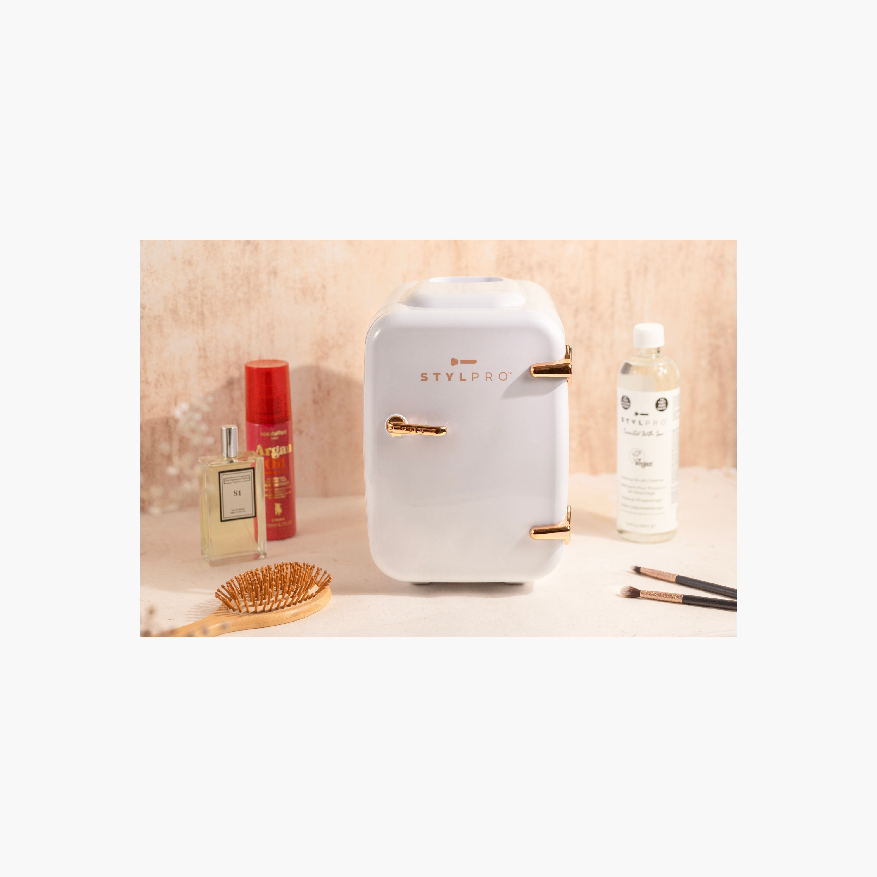 ثلاجة لمستحضرات التجميل من ستايلبرو - 4 لتر-beautyandpersonalcare-appliances-faceandskintools-image-6