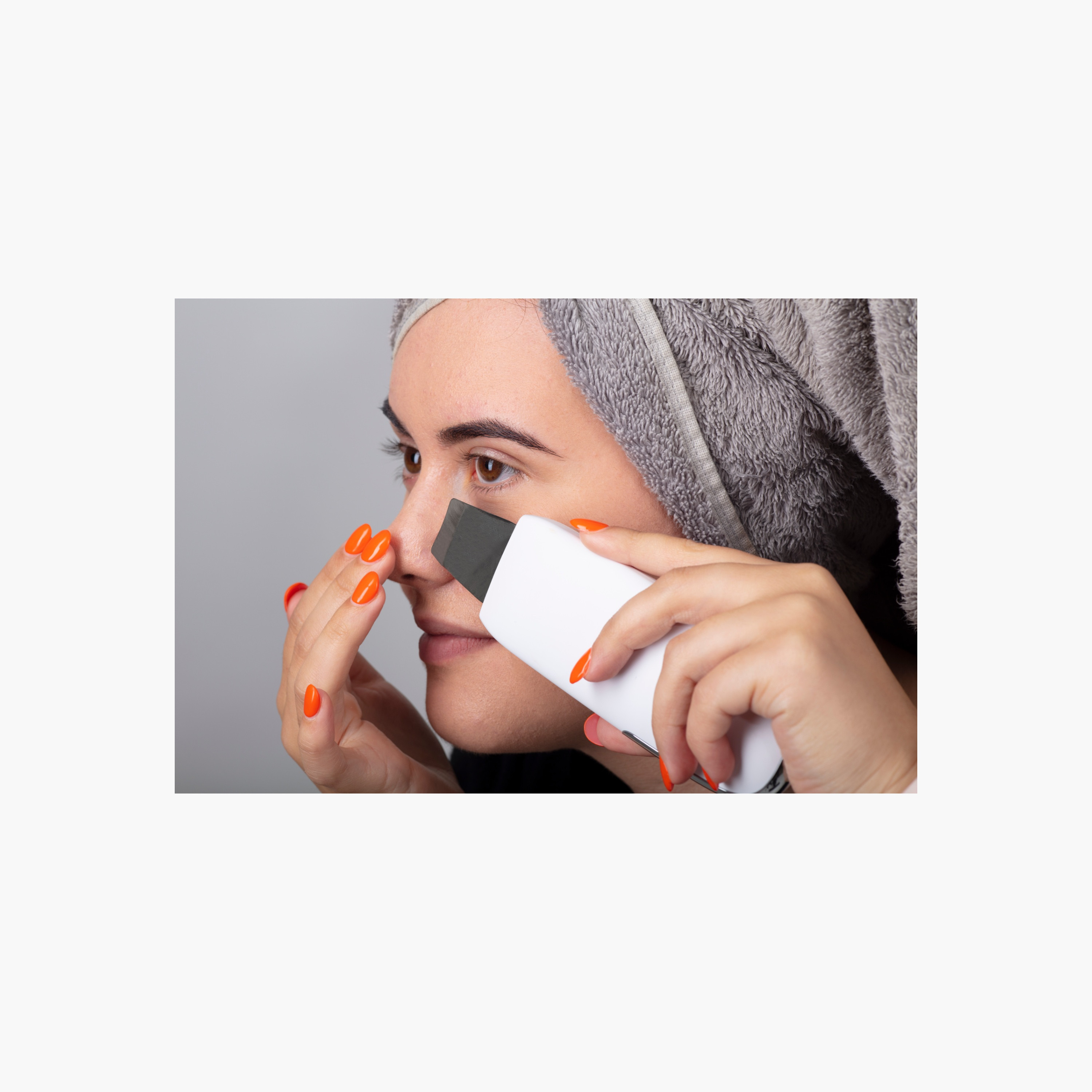 مُحسِّن البشرة بالموجات فوق الصوتية من ستايلبرو-beautyandpersonalcare-appliances-faceandskintools-image-7