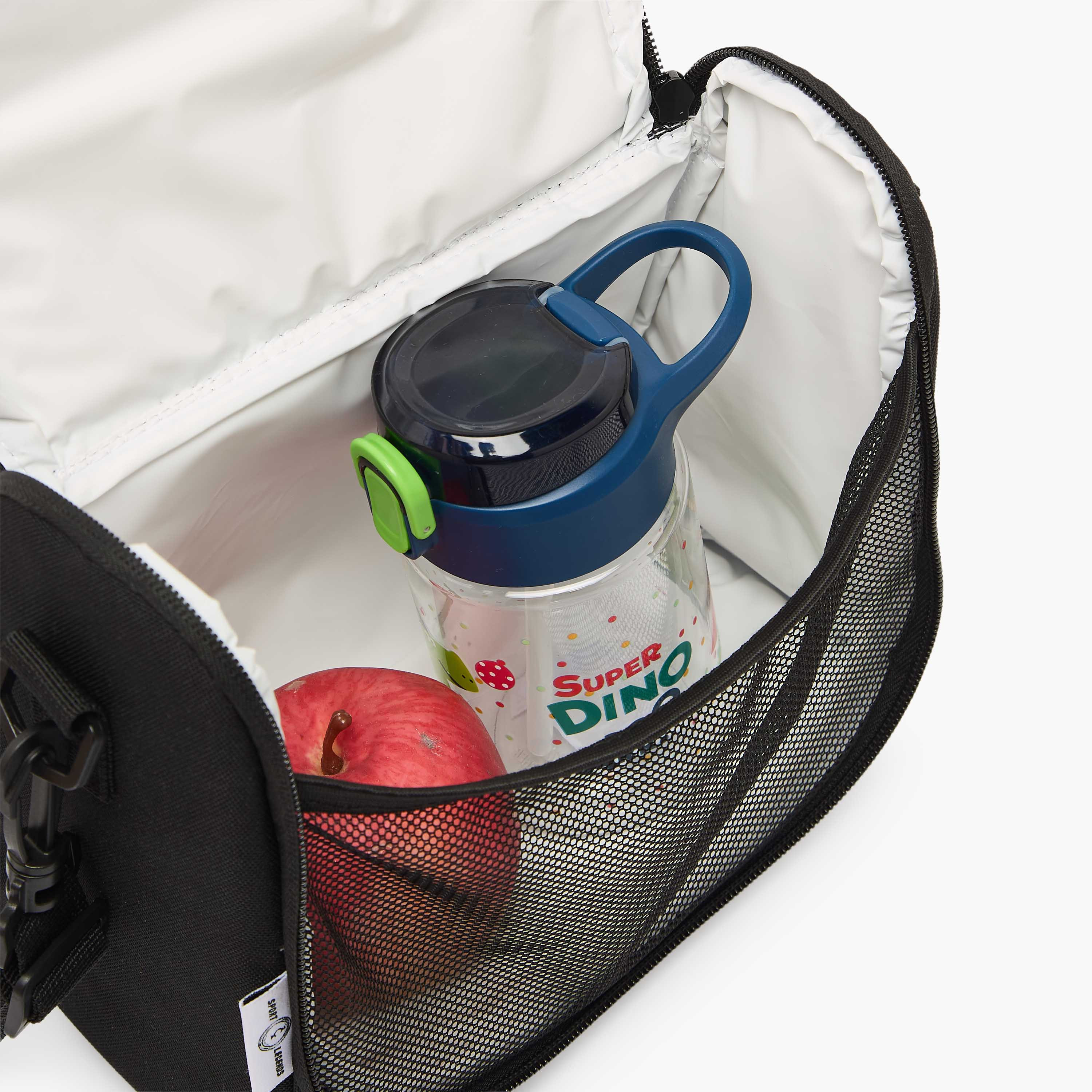 شنطة غداء كريستيانو رونالدو للأولاد 8-13 سنة عازلة للحرارة من سيليبريتي آيكونز-school-lunchessentials-lunchbags-image-4