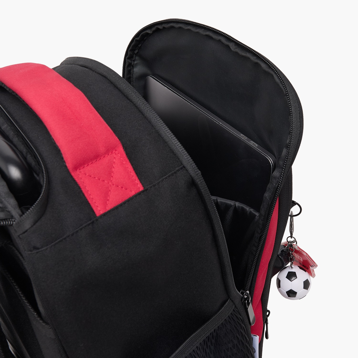 Celebrity Icons Mo Salah Print Trolley Bag for Boys 8-12 Years with Durable Wheels - 18 inches-school-bagsandbackpacks-trolleybags-image-4