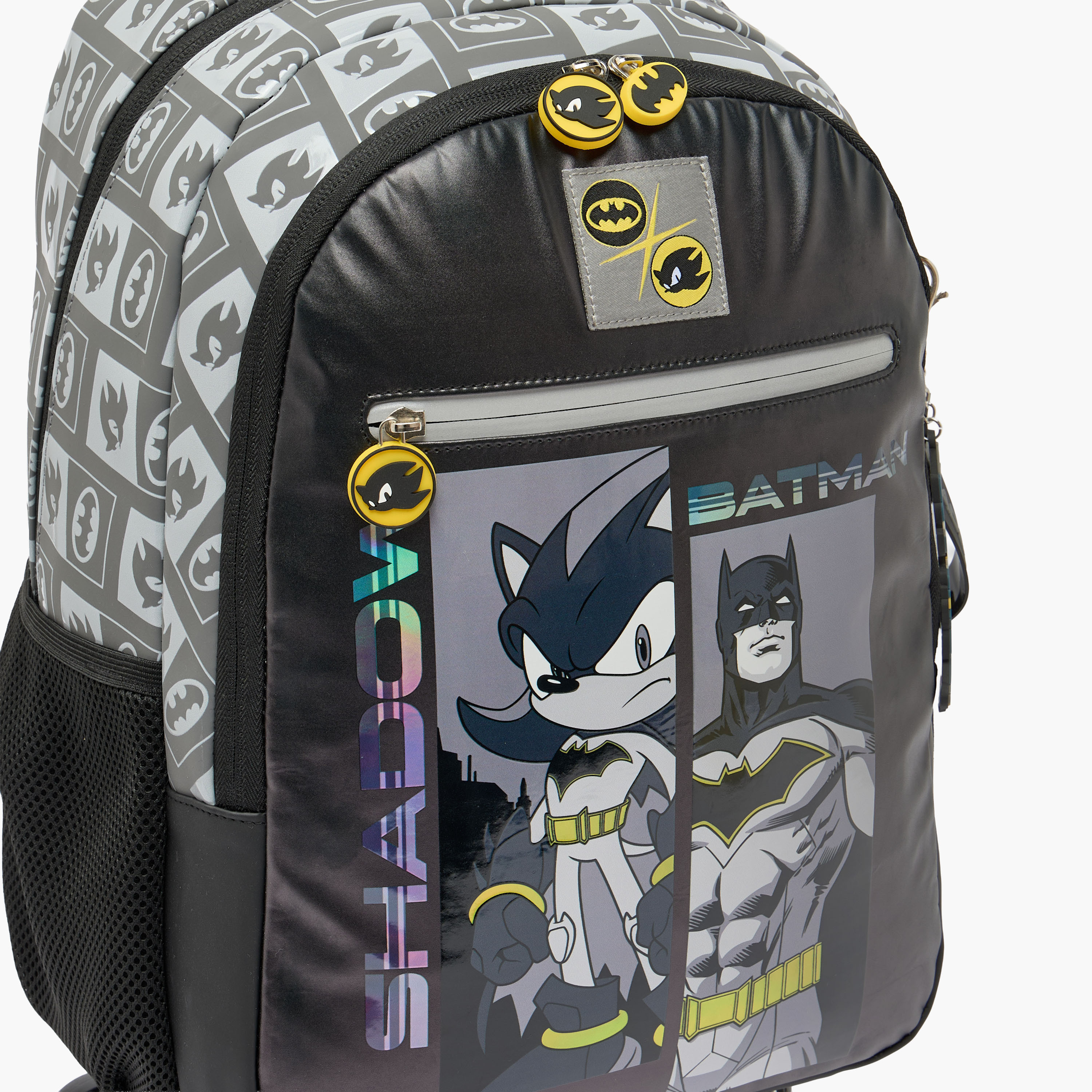 شنطة ترولي بطبعات سونيك وباتمان وعجلات متينة للأولاد من 5-8 سنوات - 16 بوصة-school-bagsandbackpacks-trolleybags-image-6