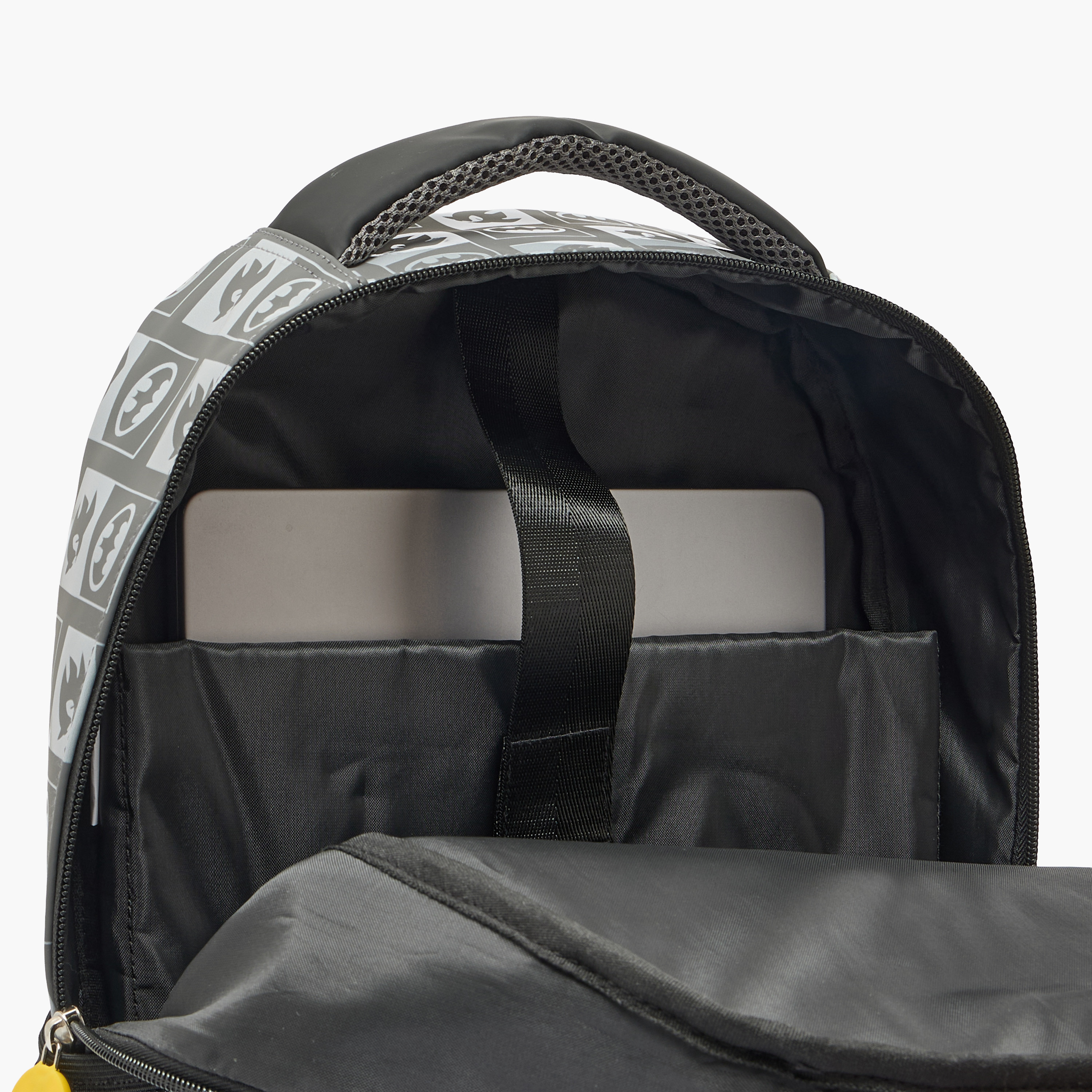 شنطة ظهر بحمالات كتف مبطنة باتمان للأولاد 5-8 سنة من سونيك - 16 بوصة-school-bagsandbackpacks-backpacks-image-5