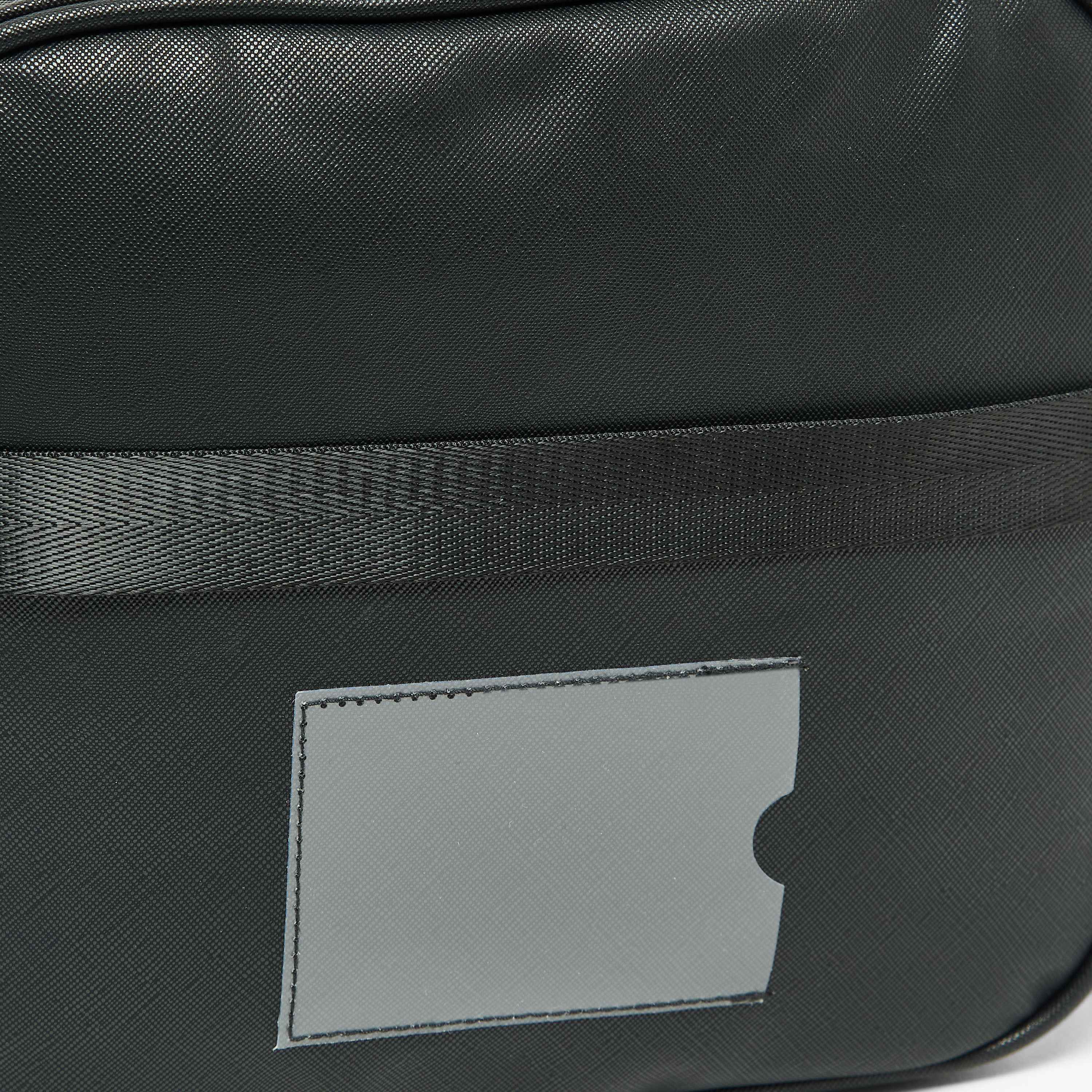 Hollywood Magic Jujutsu Kaisen Print Lunch Bag for Boys 8-12 Years with Adjustable Strap-school-lunchessentials-lunchbags-image-7