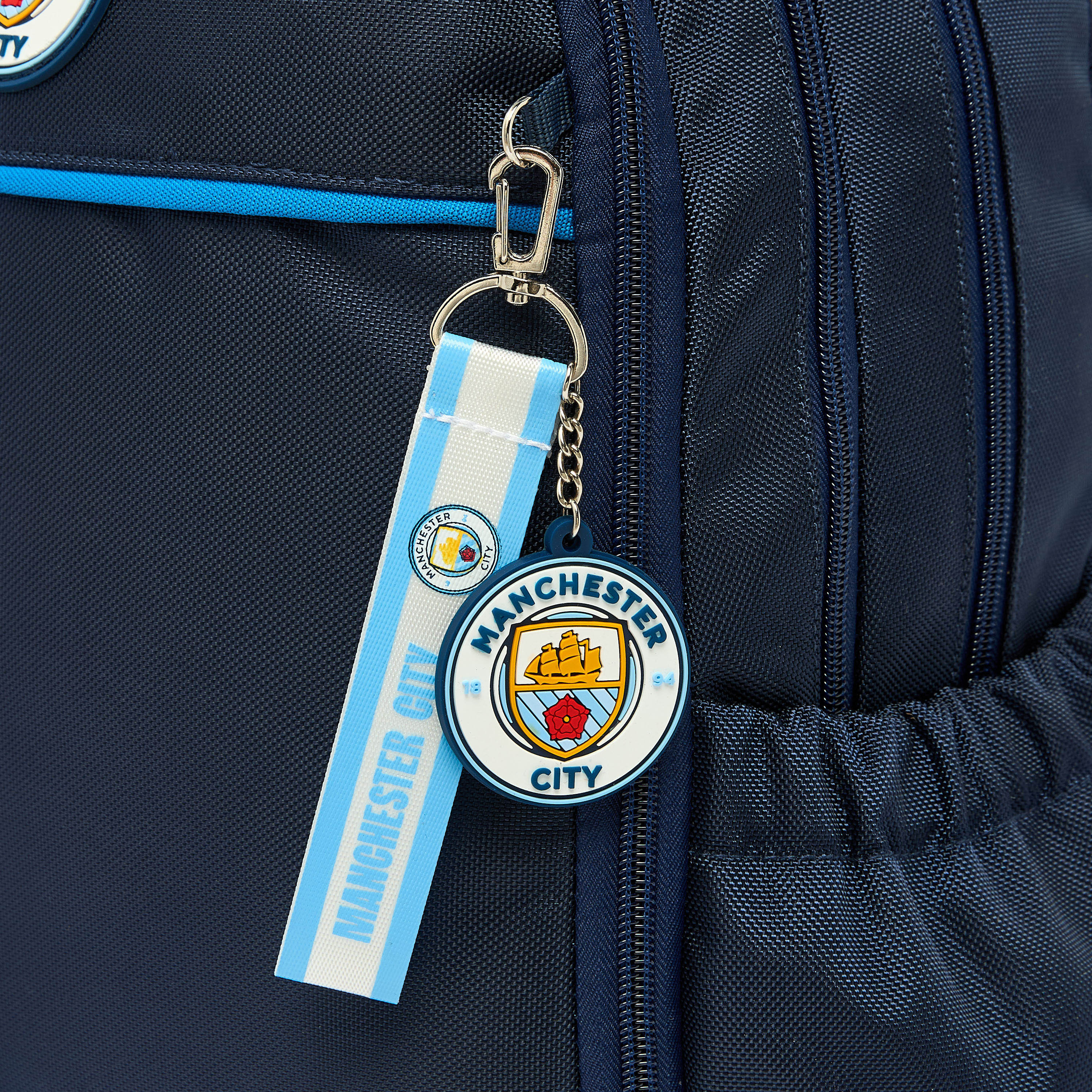 Hollywood Magic Manchester City Badge Backpack for Boys 8-12 Years with Padded Straps - 16 inches-school-bagsandbackpacks-backpacks-image-3
