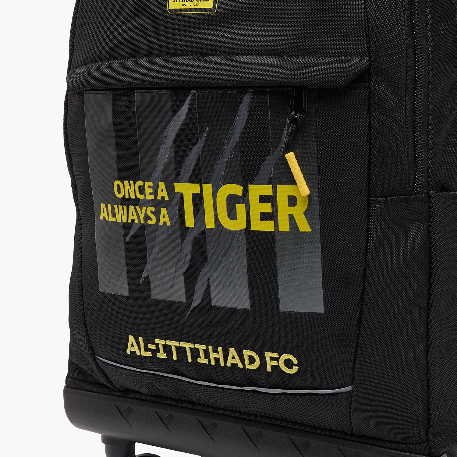 Hollywood Magic Al Ittihad Print Trolley Bag for Boys 8-12 Years Retractable Handle - 18 inches-school-bagsandbackpacks-trolleybags-image-7
