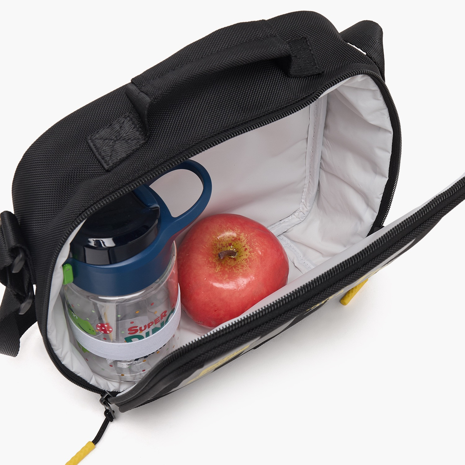 Hollywood Magic Al Ittihad Print Lunch Bag for Boys with Adjustable Strap-school-lunchessentials-lunchbags-image-4