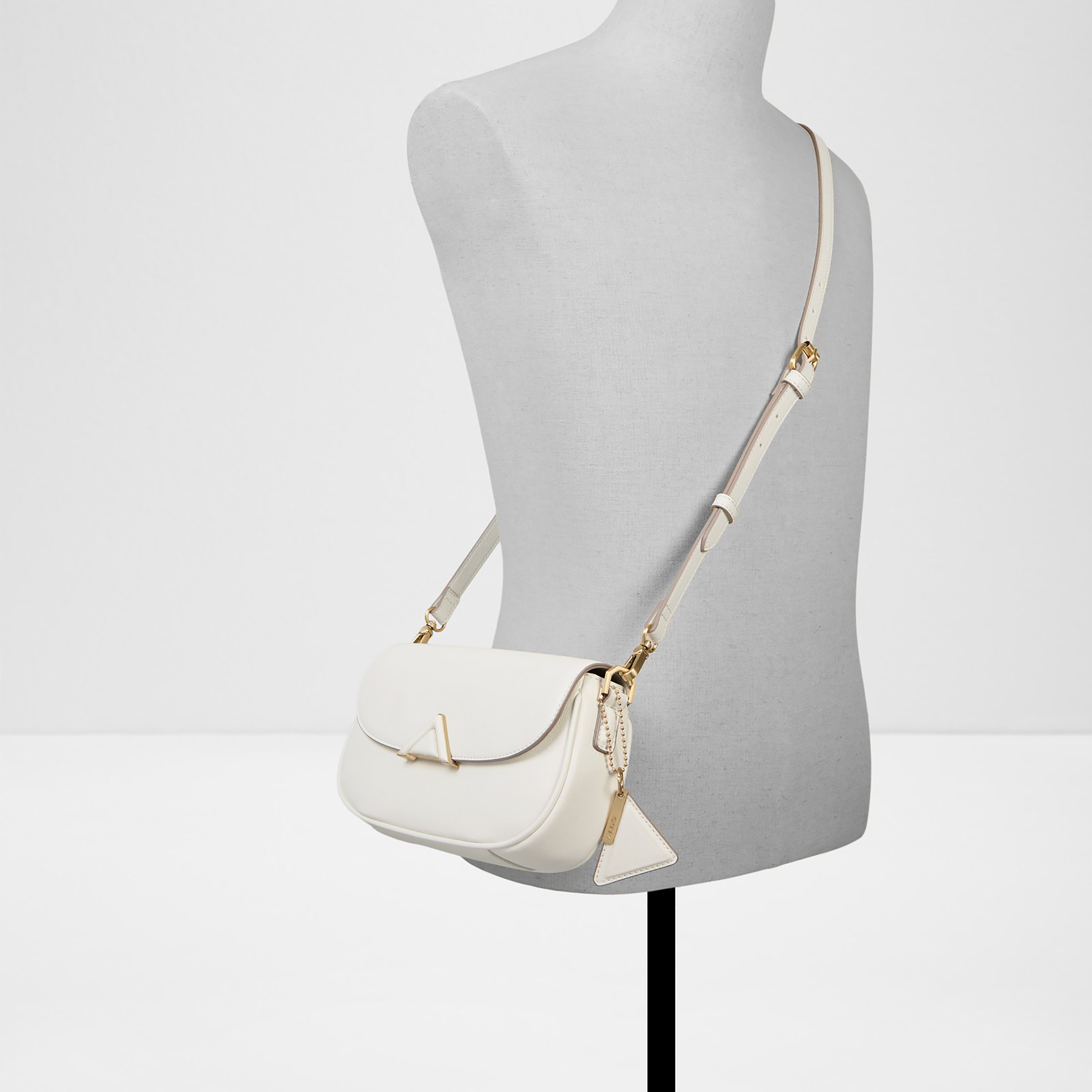 Aldo Luxe Plain Single Handle Shoulder Bag with Flap Closure and Adjustable Strap-women-bagsandwallets-handbags-image-4